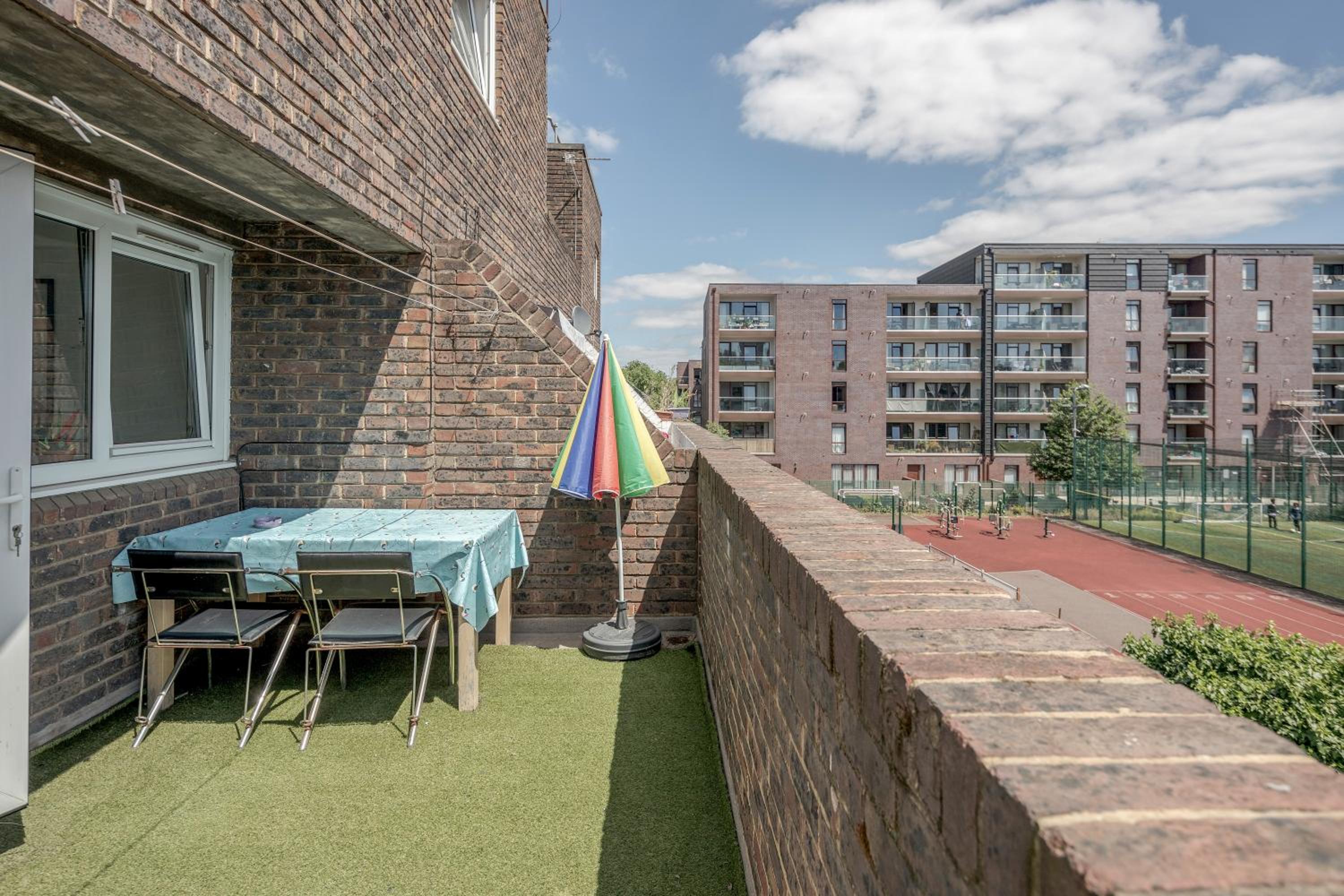 4-bedroom flat near BigBen,Parliament & London Eye