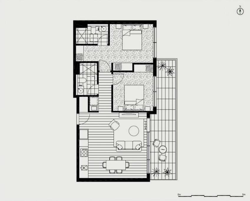 Caulfield Elegance: Chic Abode