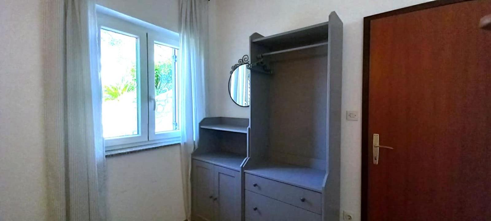 Photo 49
