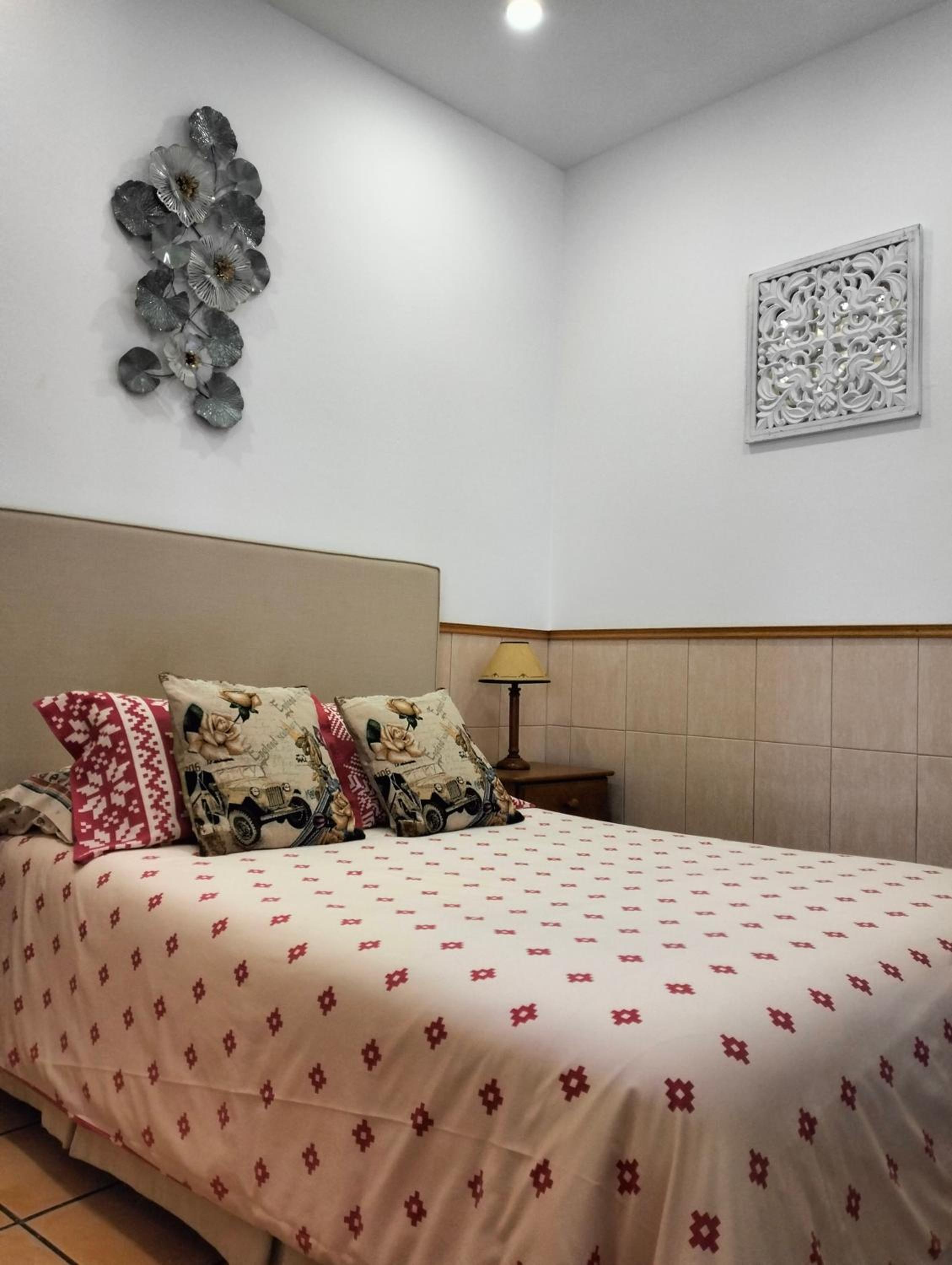 Nice Studio, large Terrace, WITHOUT POOL en Lagos — hotel room