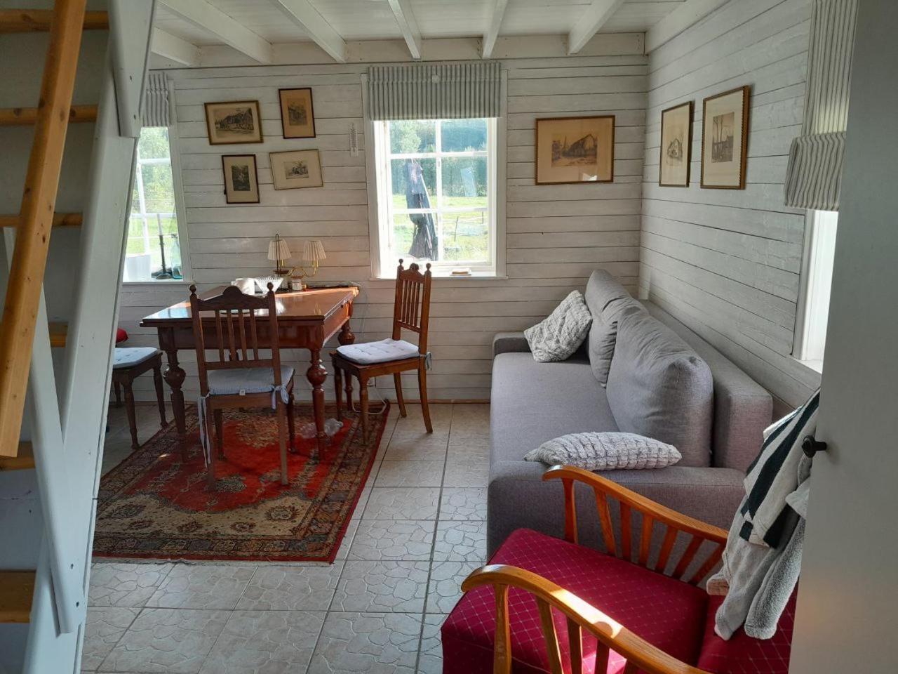 Lotta´s Cottage view 5