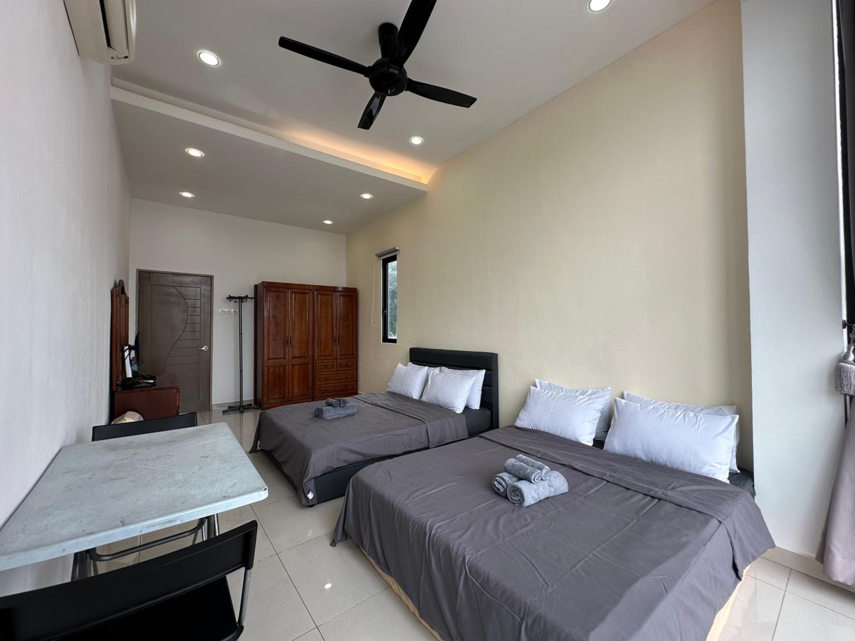 KL Sri Petaling BBQ & Games Landed House