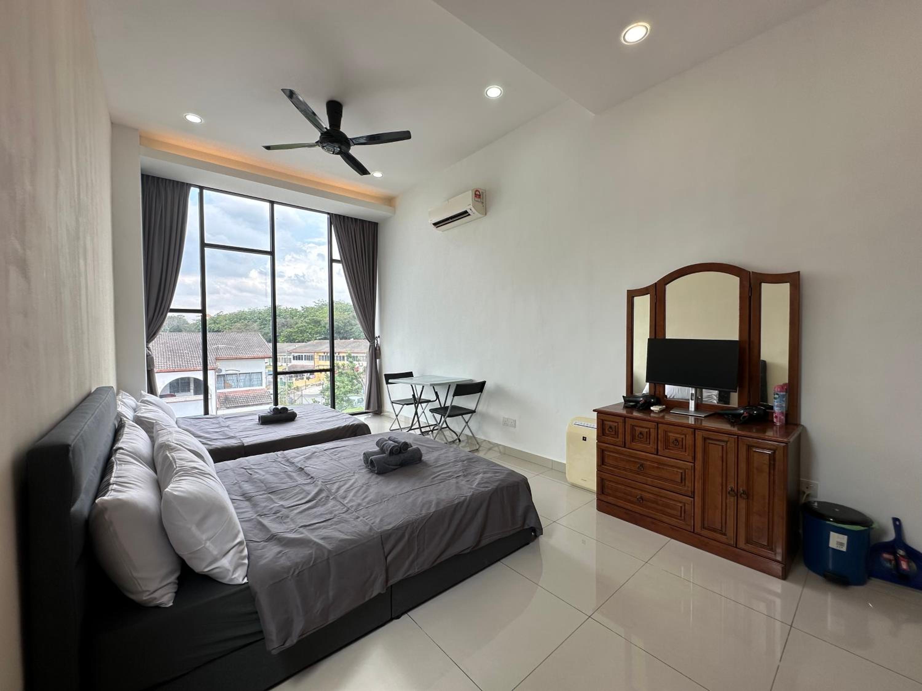 KL Sri Petaling BBQ & Games Landed House