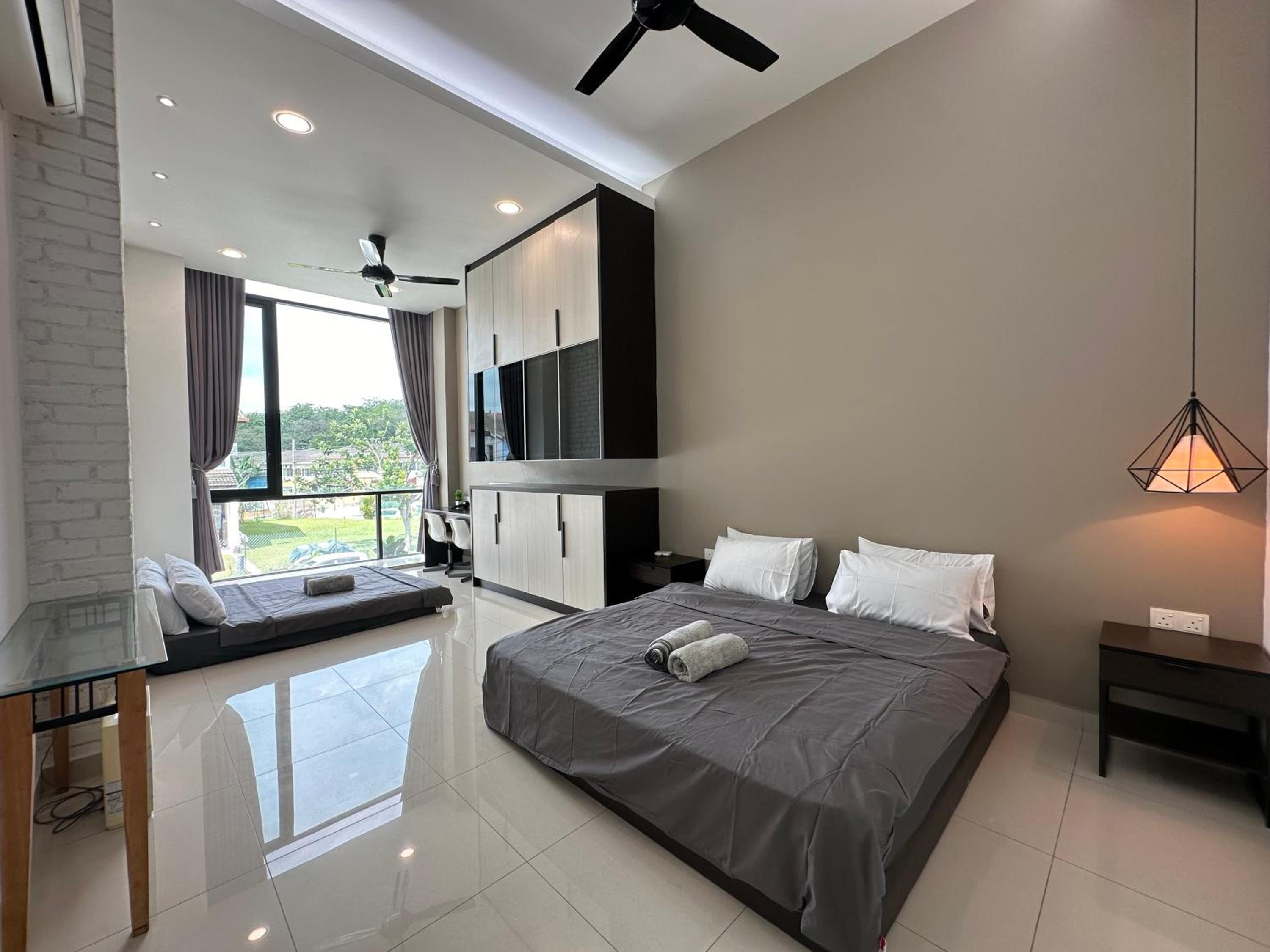 KL Sri Petaling BBQ & Games Landed House