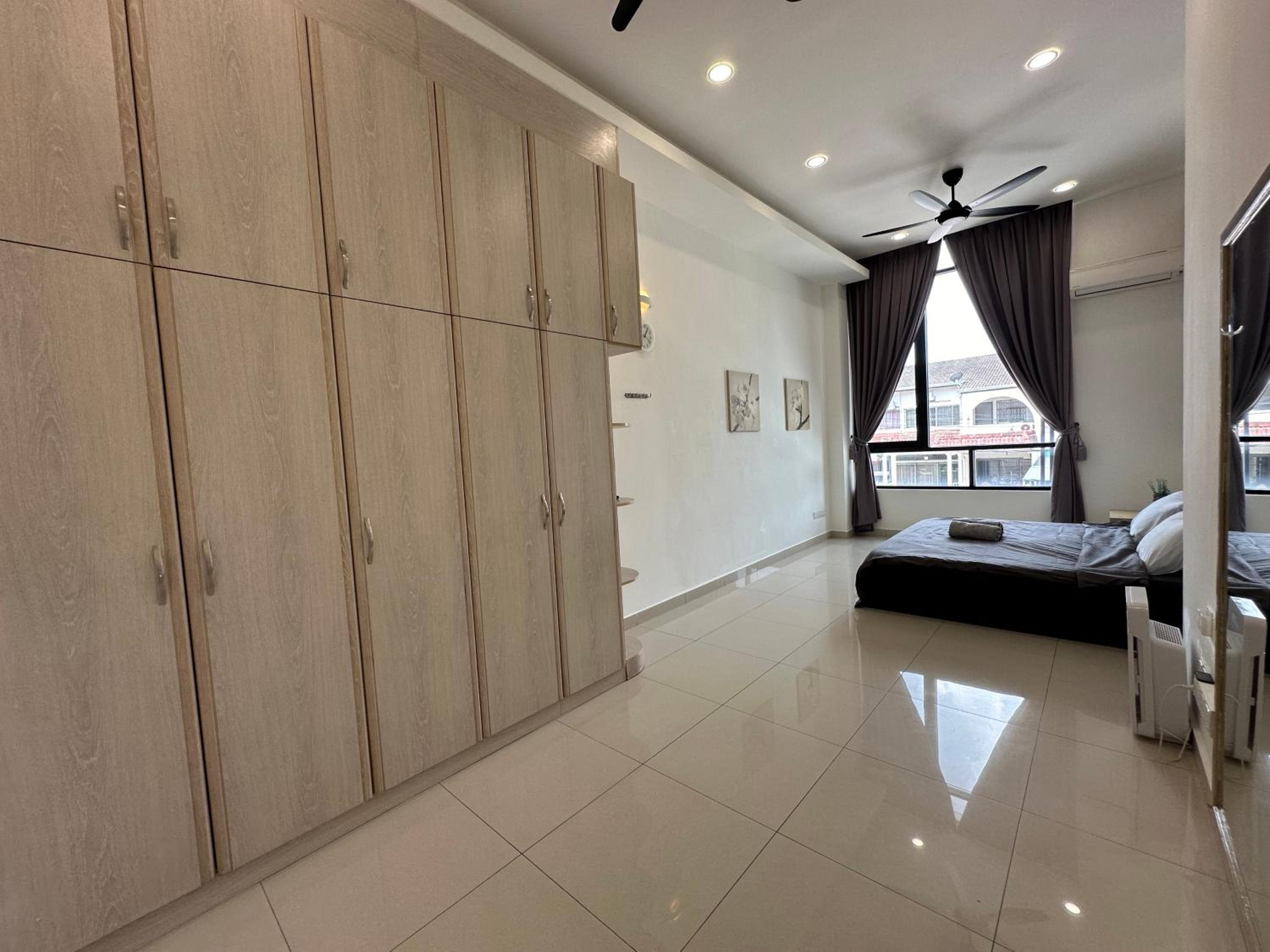 KL Sri Petaling BBQ & Games Landed House