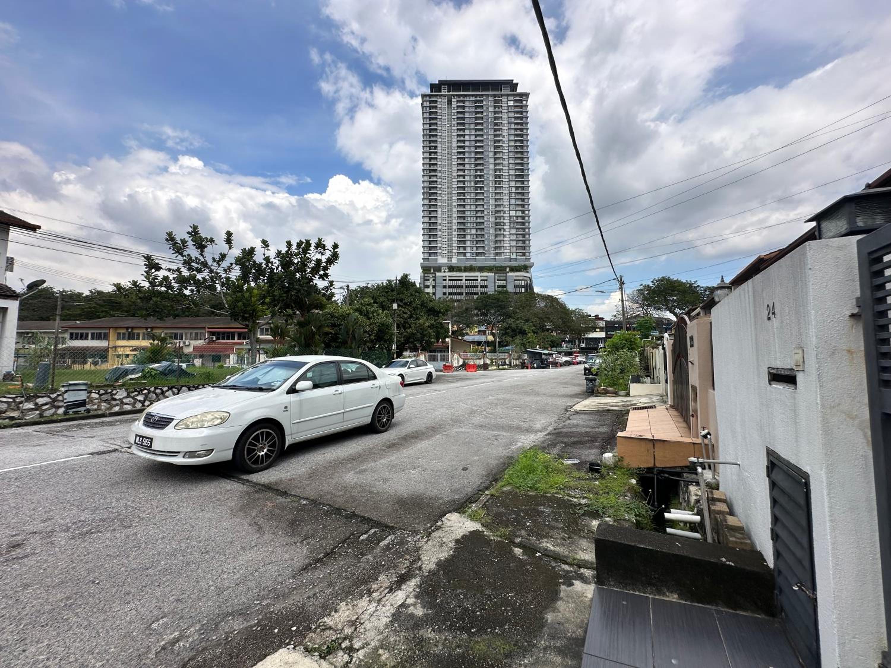 KL Sri Petaling BBQ & Games Landed House