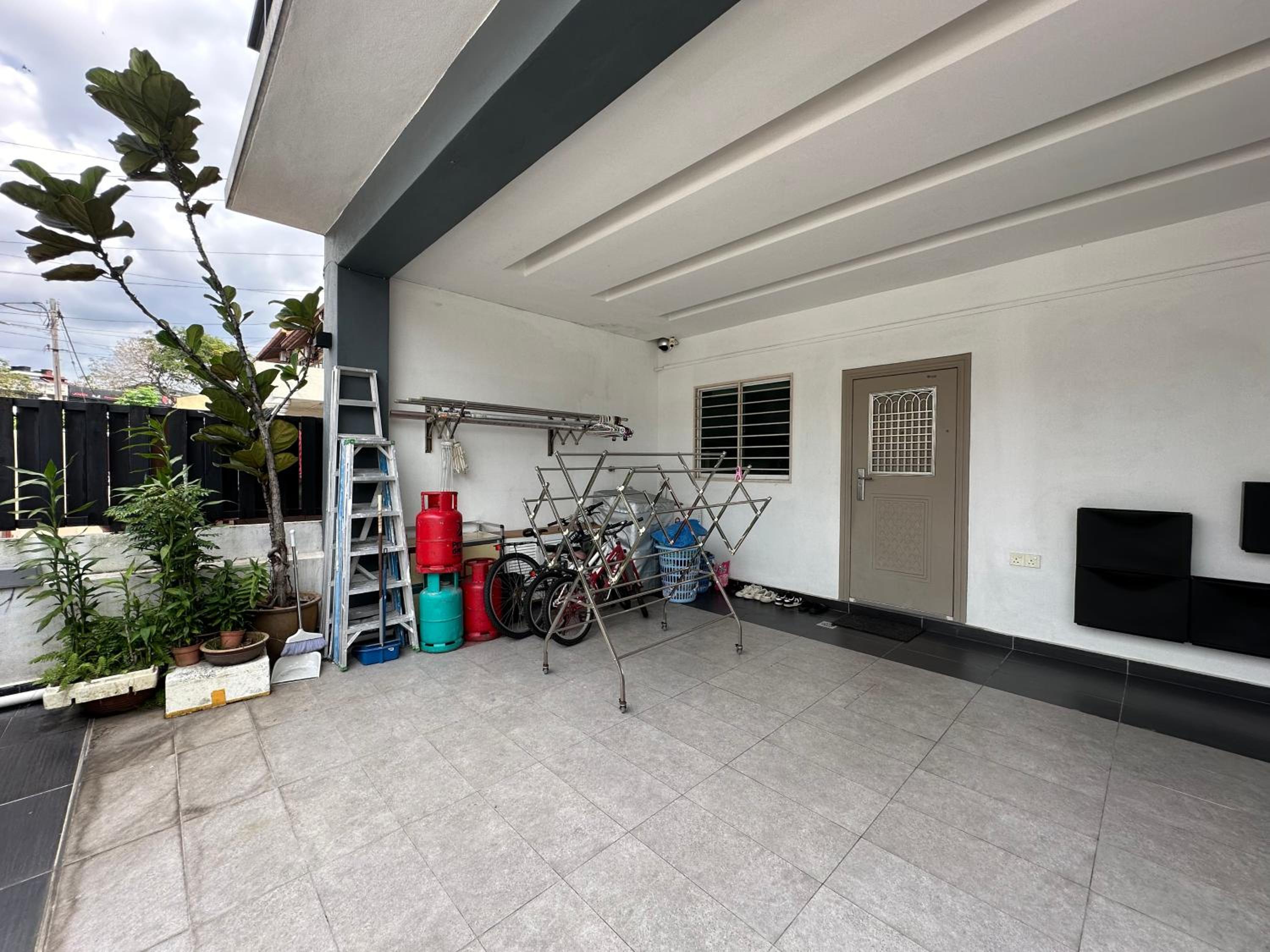 KL Sri Petaling BBQ & Games Landed House