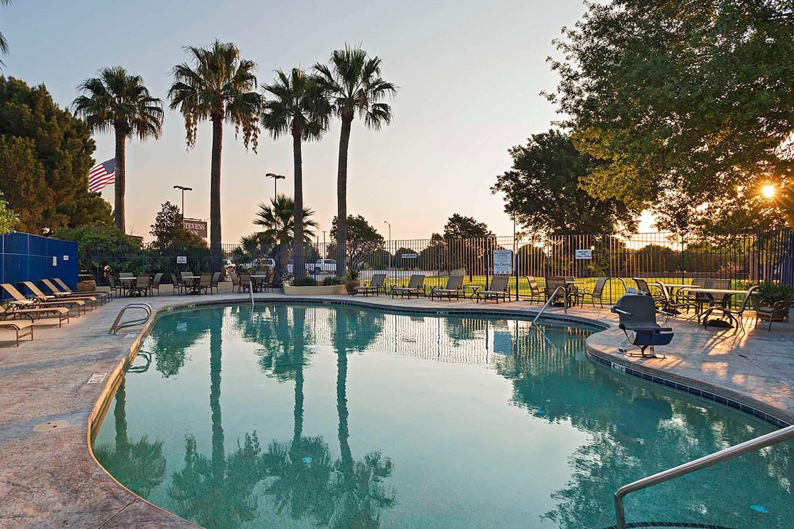 Stevens Inn