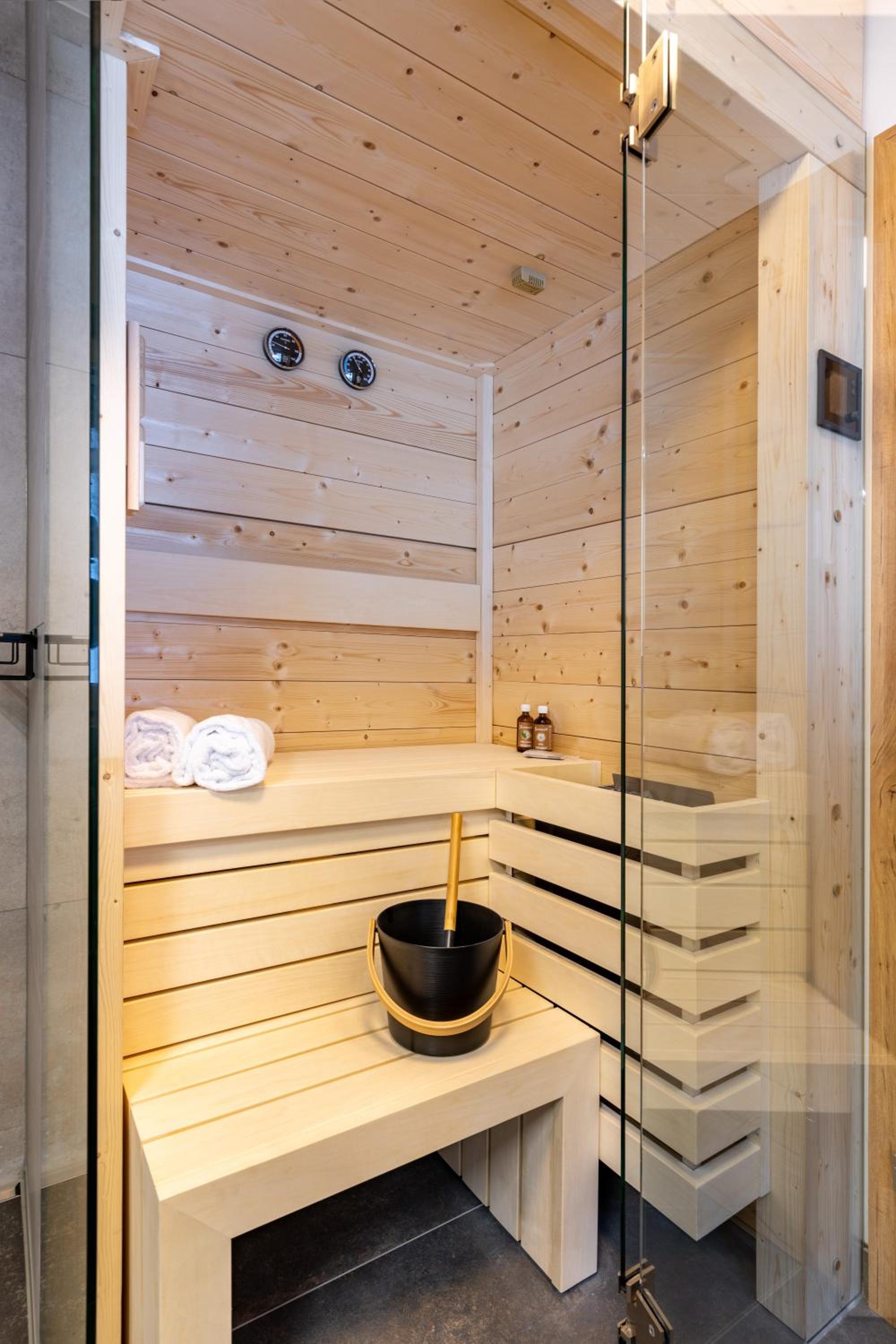 Appartements Uribi mit eigener Sauna by Schladmingurlaub