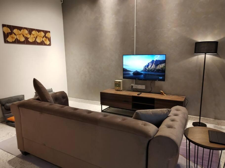 3BR 10pax Taman Hoover, Ipoh by Idealhub photo 4