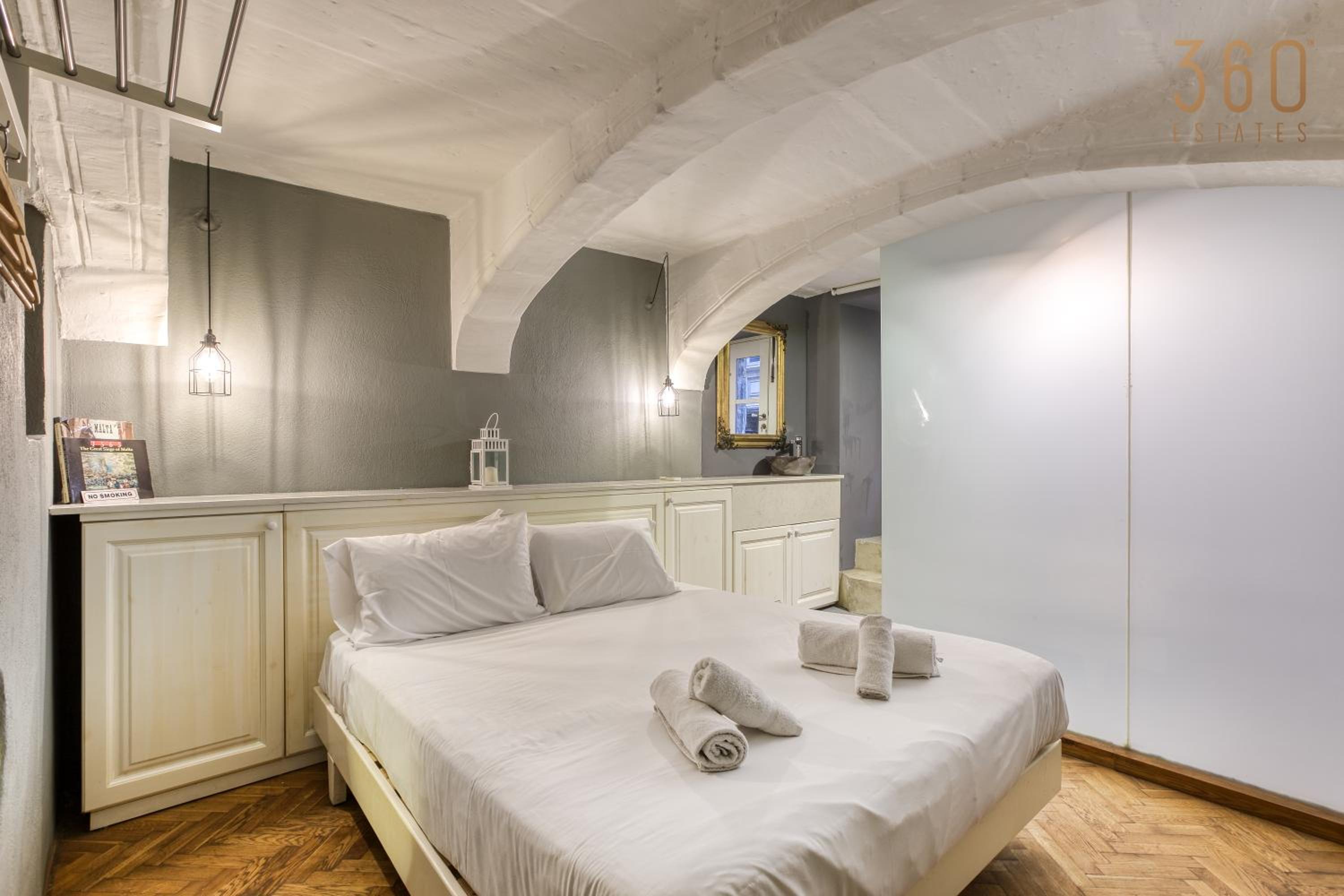A sensational 1BR home in Valletta Centre by 360 Estates view 2