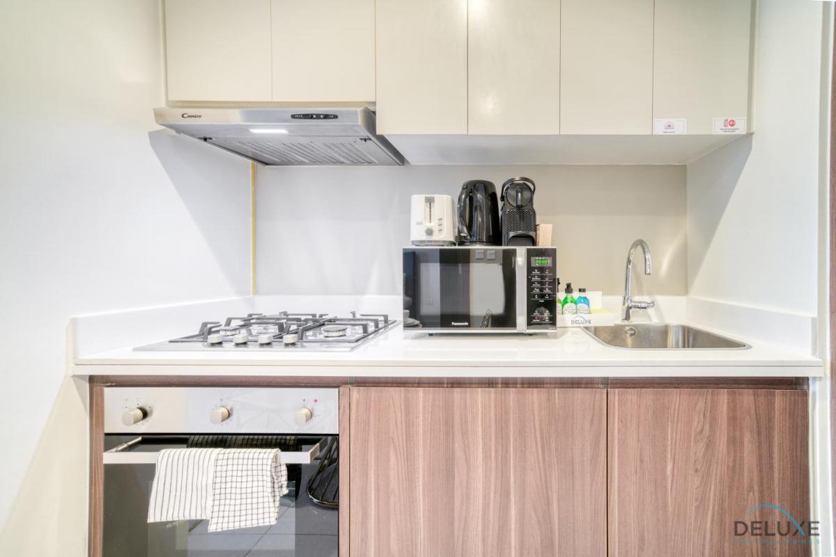 Lavish 1BR at Reva Residences Business Bay by Deluxe Holiday Homes