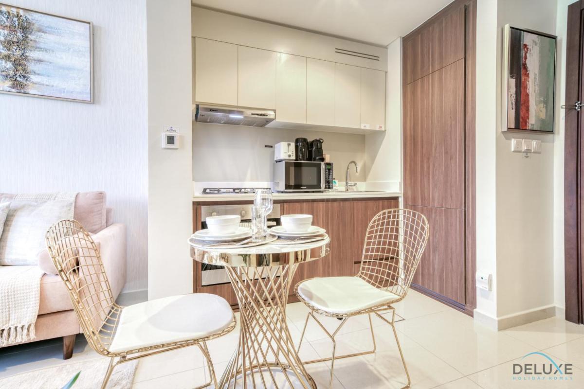 Lavish 1BR at Reva Residences Business Bay by Deluxe Holiday Homes