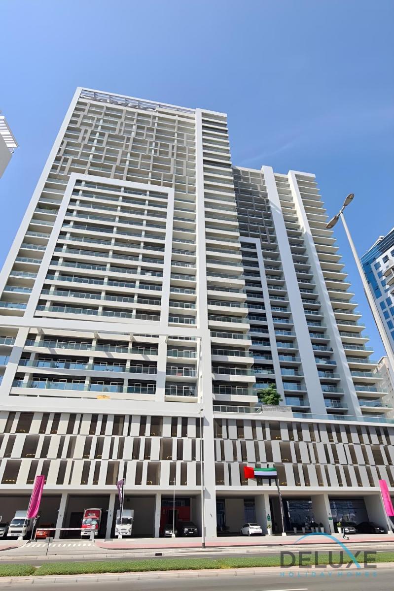 Lavish 1BR at Reva Residences Business Bay by Deluxe Holiday Homes