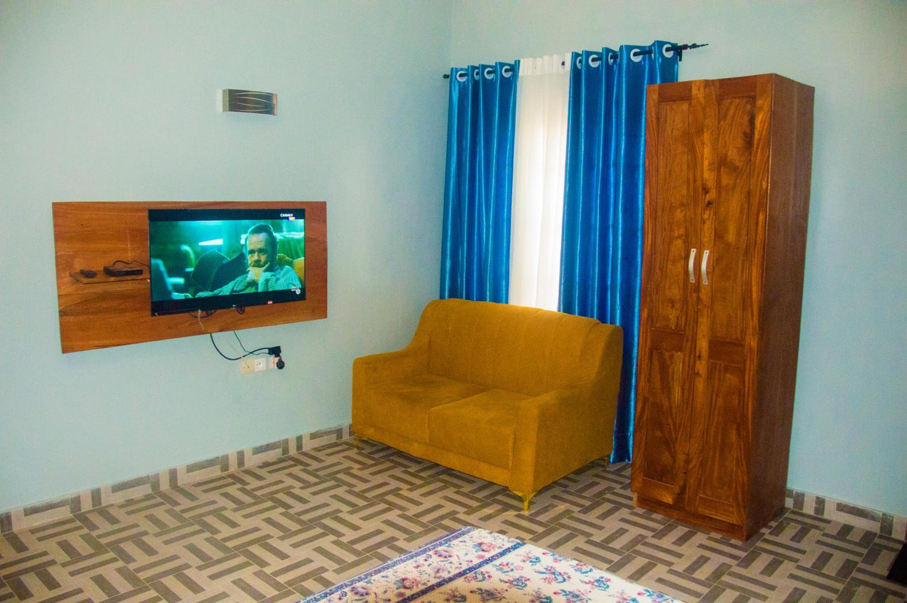 Hsr Home