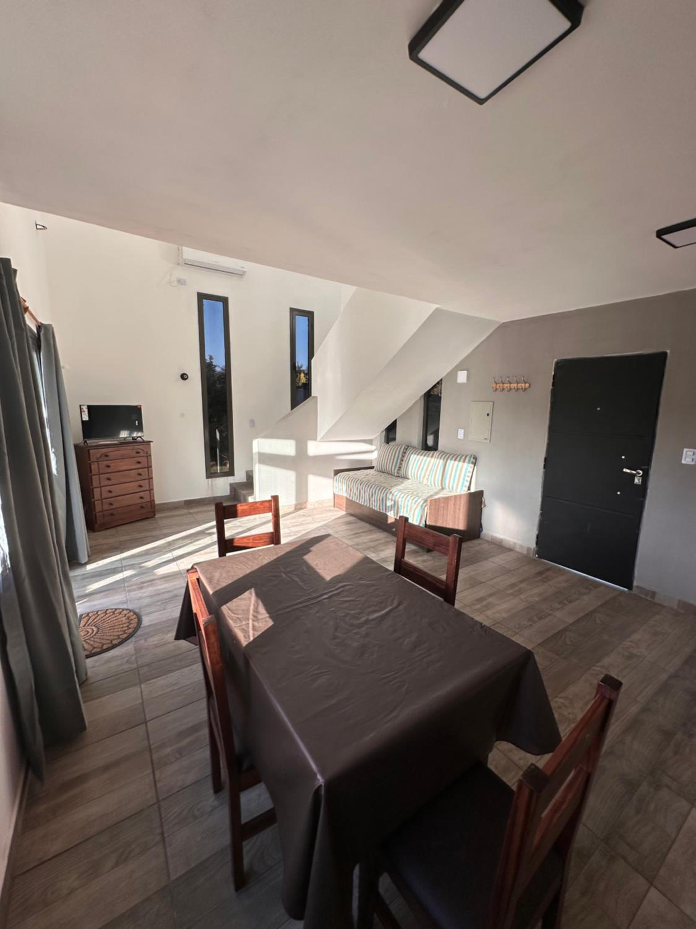 DUPLEX LOS CEREZOS VISTALBA