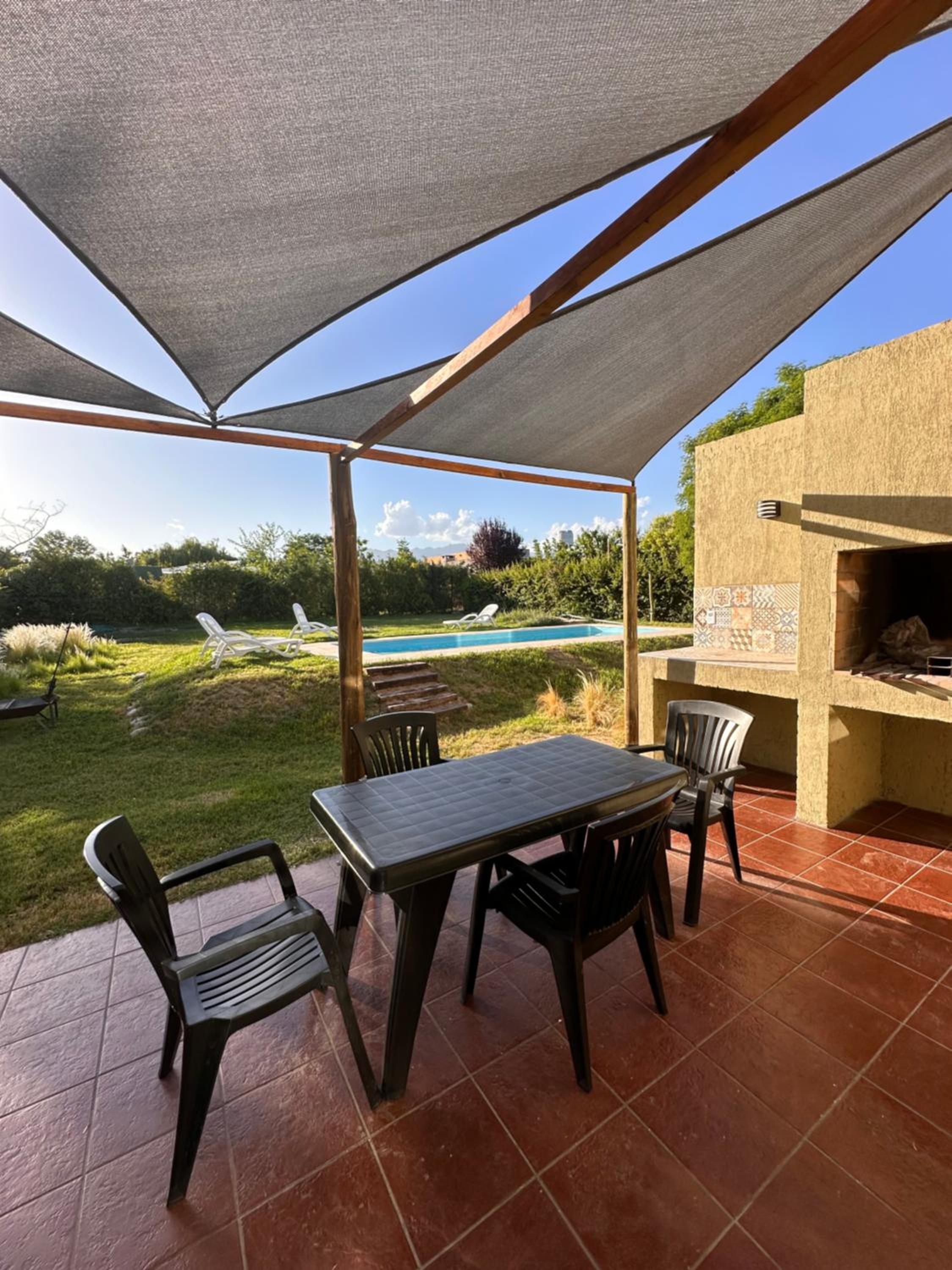 DUPLEX LOS CEREZOS VISTALBA