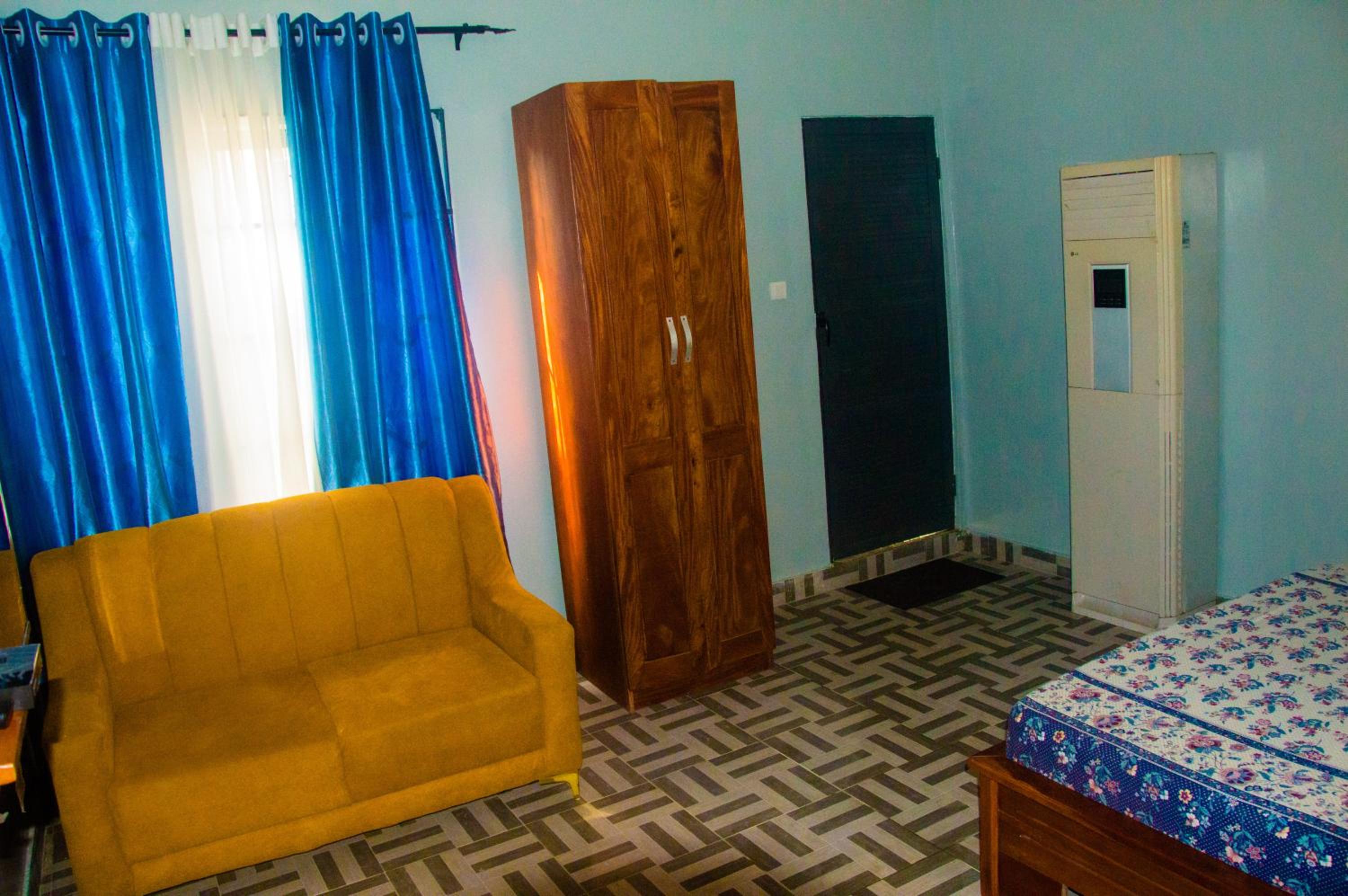 Hsr Home