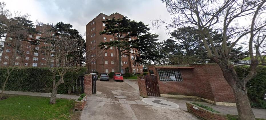 Departamento 3 Ambientes con Cochera y Vigilancia - Contactar al telefono - Es con previa reserva