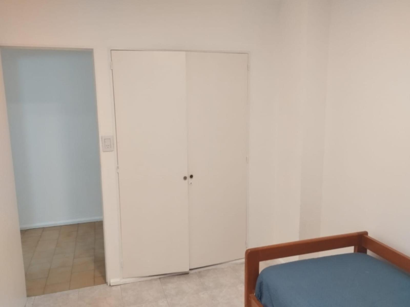 Departamento 3 Ambientes con Cochera y Vigilancia - Contactar al telefono - Es con previa reserva