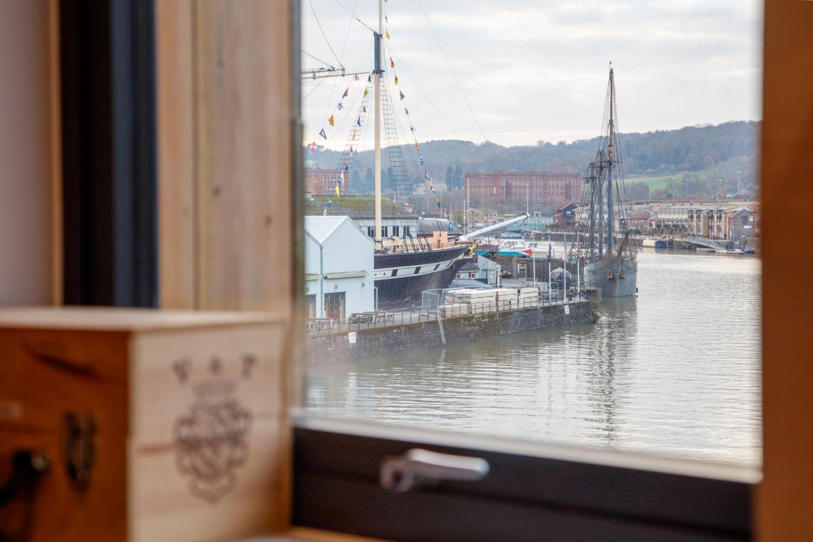 The Boat House Apartment by Cliftonvalley Apartments