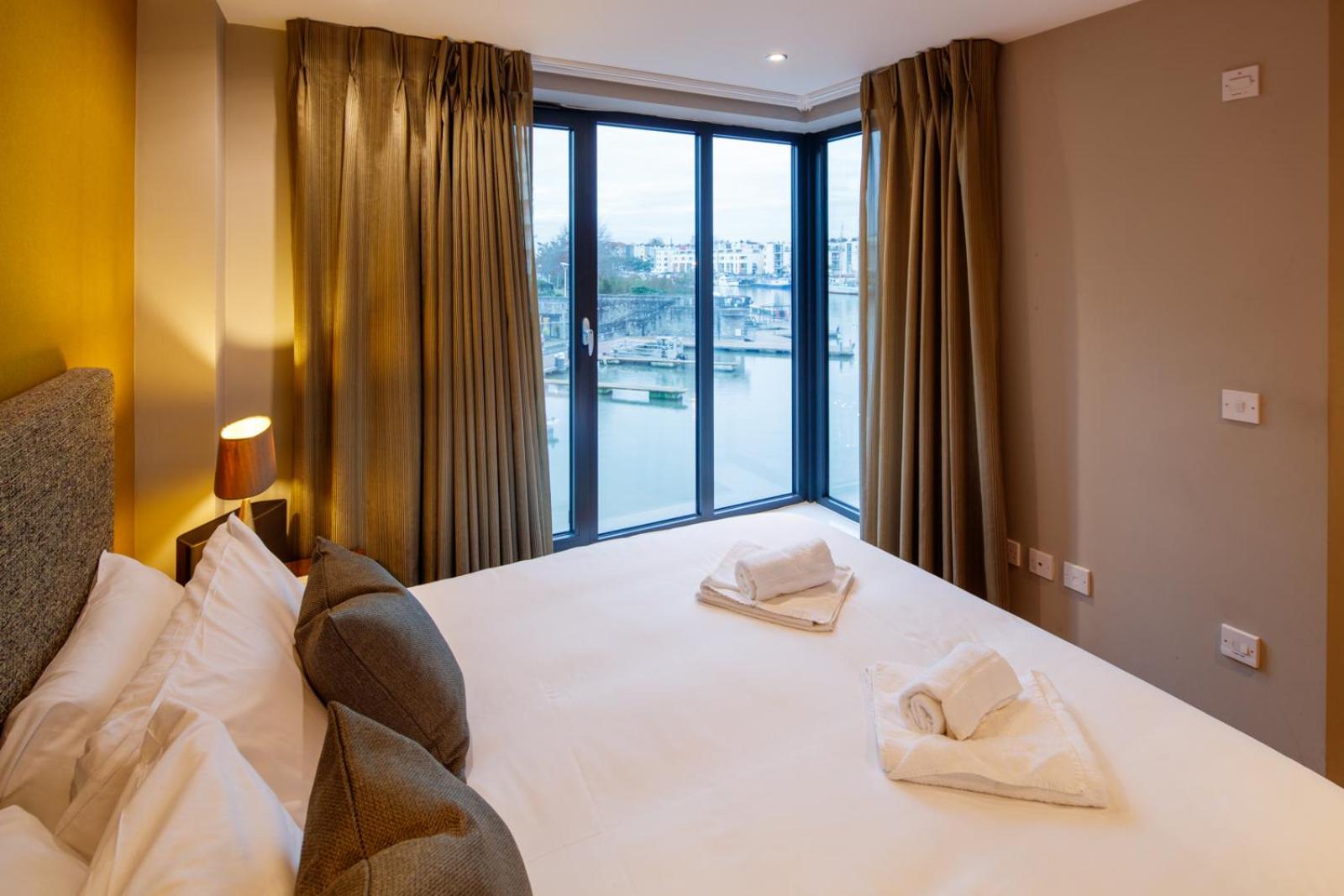 The Boat House Apartment by Cliftonvalley Apartments