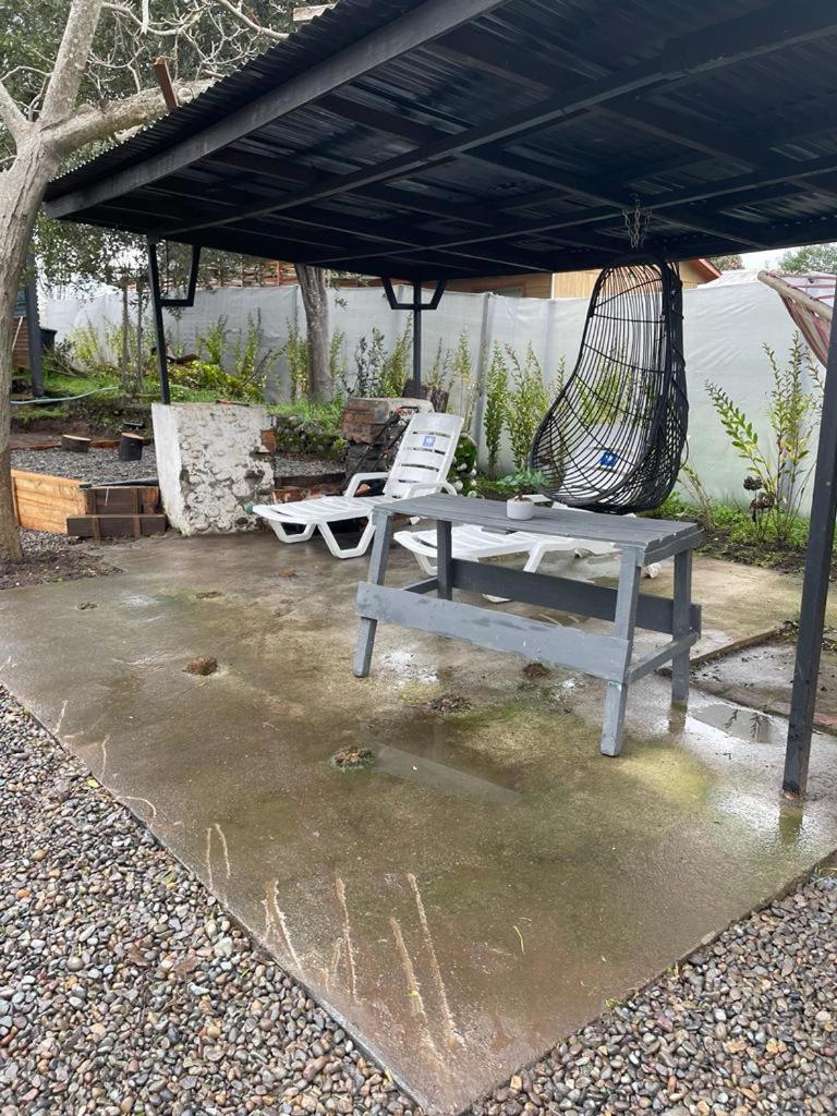 Agradable casa con Tina de agua Caliente y Piscina
