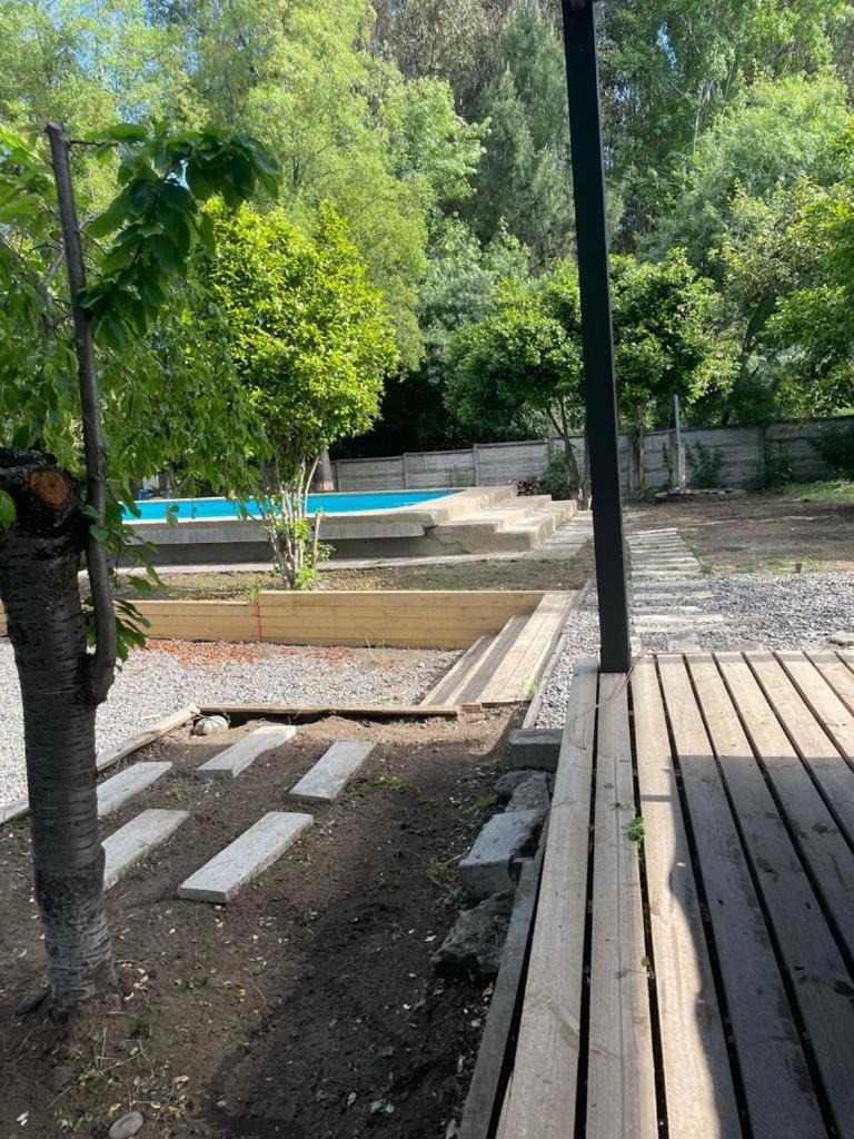 Agradable casa con Tina de agua Caliente y Piscina