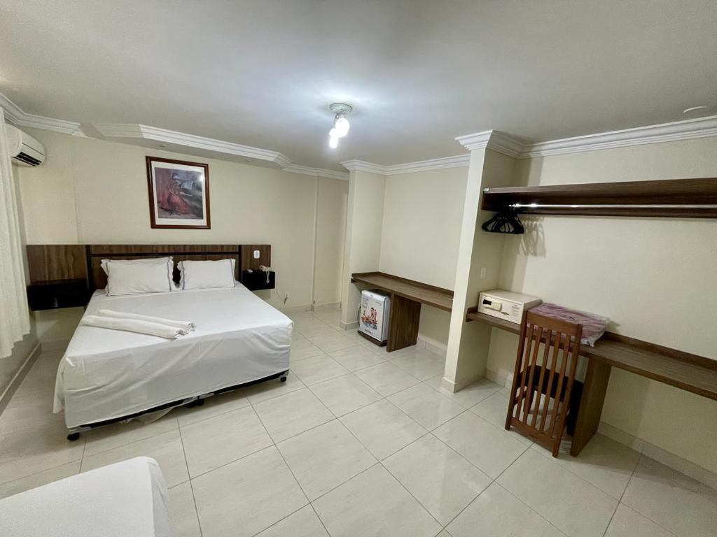 Caldas Novas - diRoma Spazzio - Apto até 4 pessoas - piscinas do hotel 24 horas