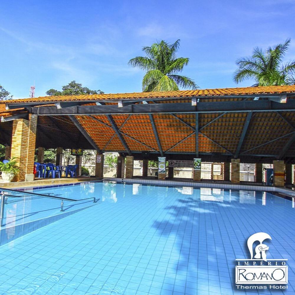 Caldas Novas - diRoma Spazzio - Apto até 4 pessoas - piscinas do hotel 24 horas