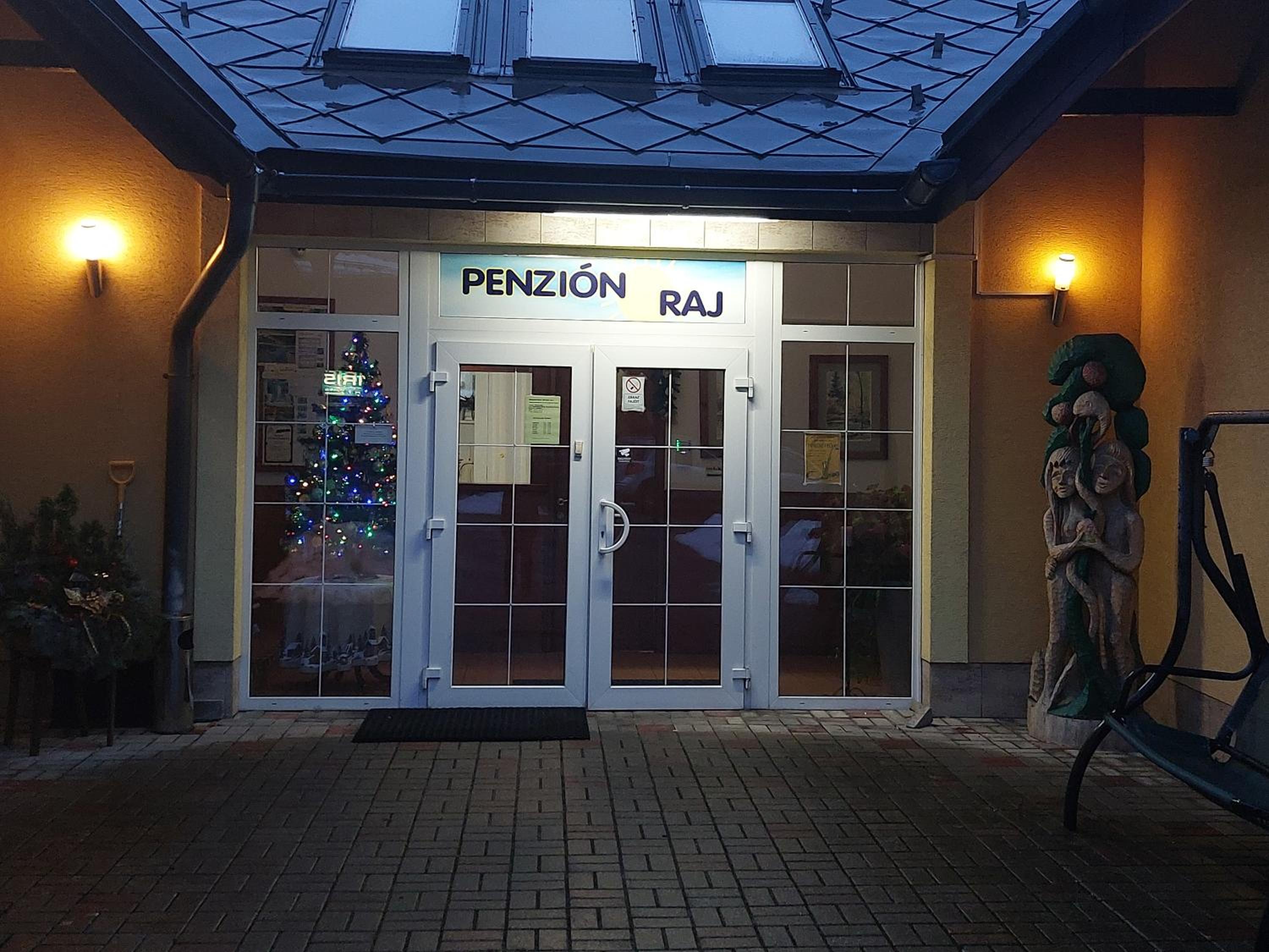 Hotel Penzion Raj - Image 1