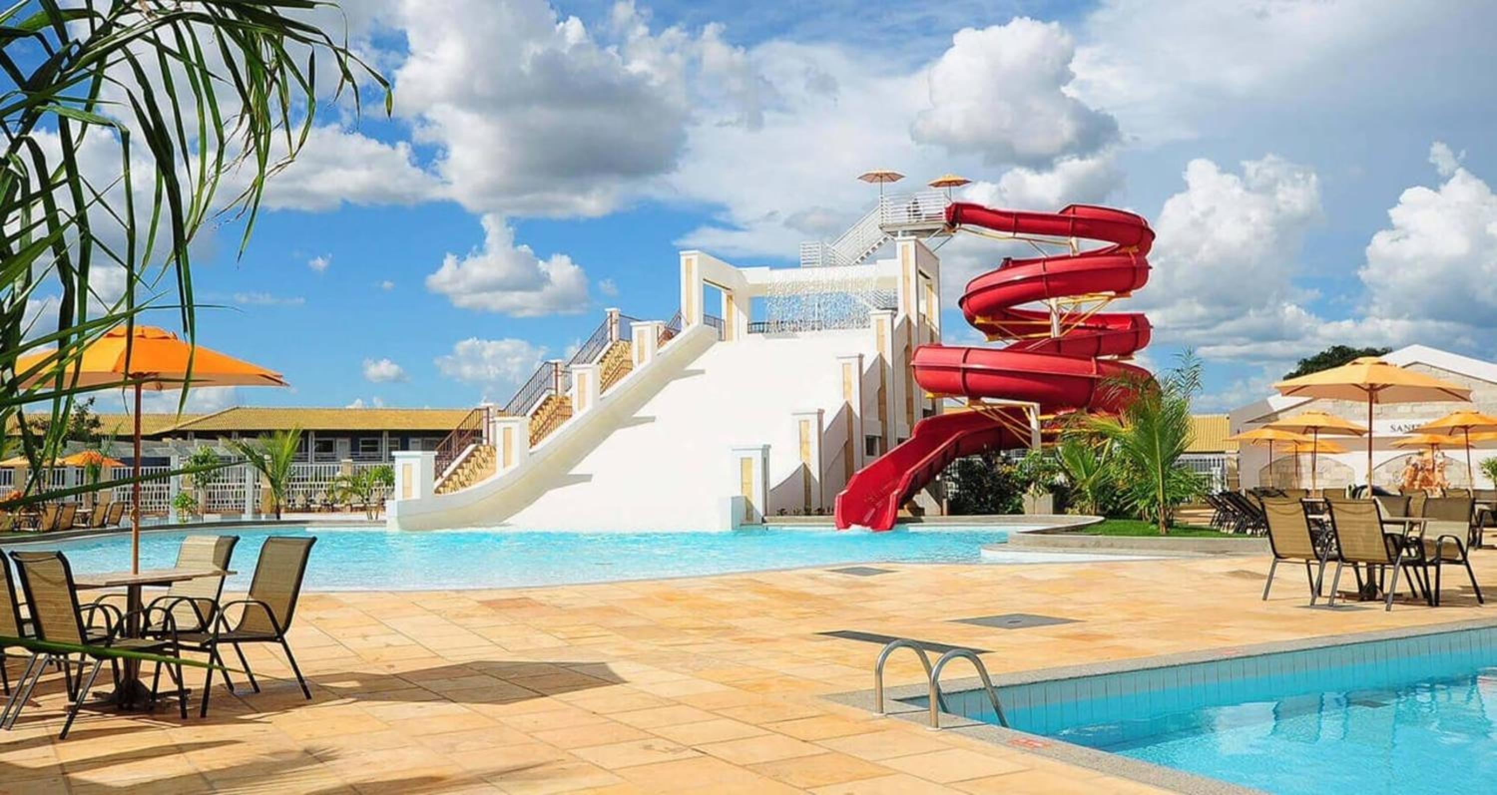 Caldas Novas - Lacqua diRoma - Apto para até 5 pessoas - piscinas 24 horas - Oficial