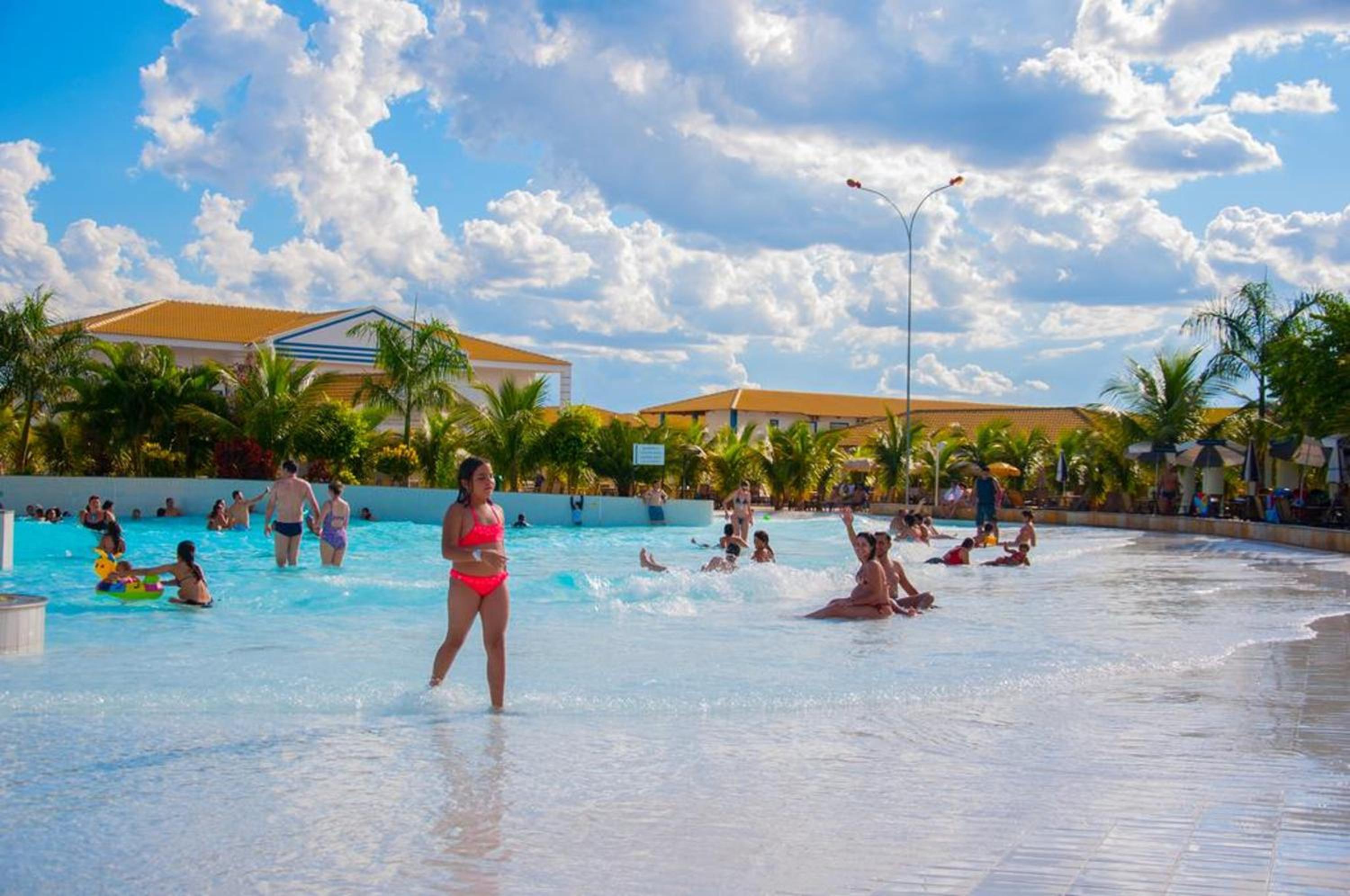 Caldas Novas - Lacqua diRoma - Apto para até 5 pessoas - piscinas 24 horas - Oficial