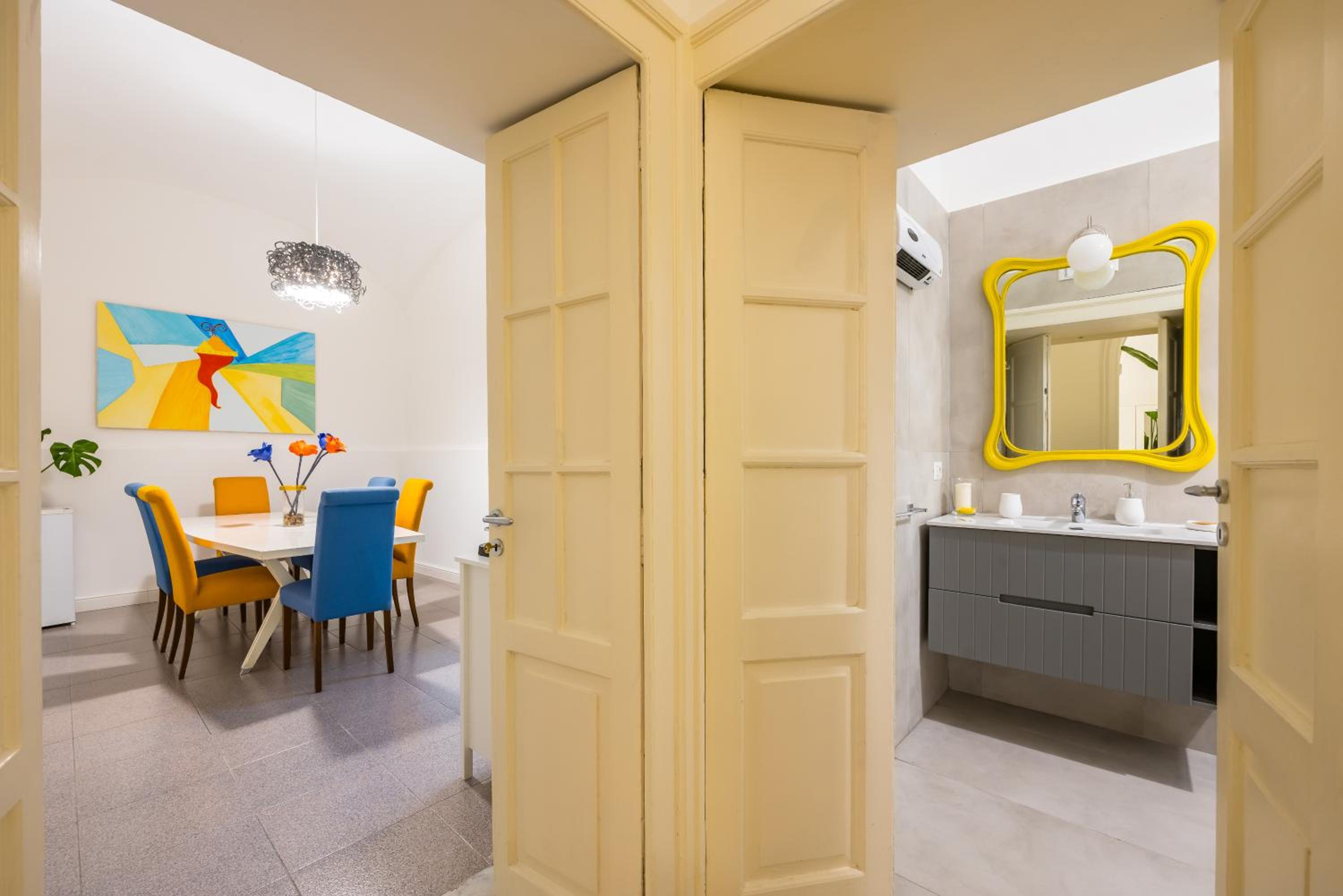Kea Home, entire house in the heart of Naples