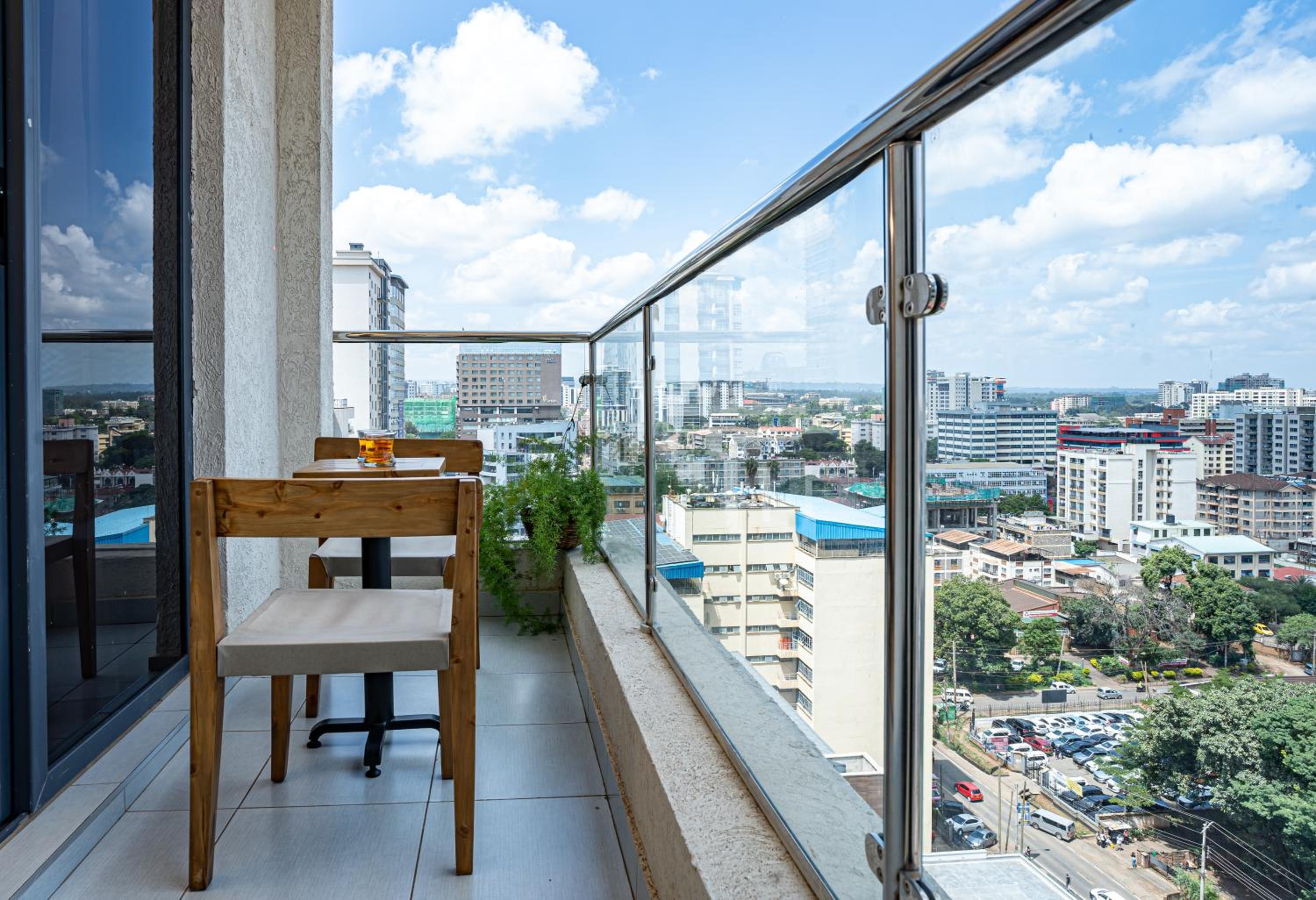 Elite One Bedroom Apartment Westlands, Swimming pool, gym, workspace ,Wonderiss Properties close proximity to GTC, JW Mariott and Kempinski