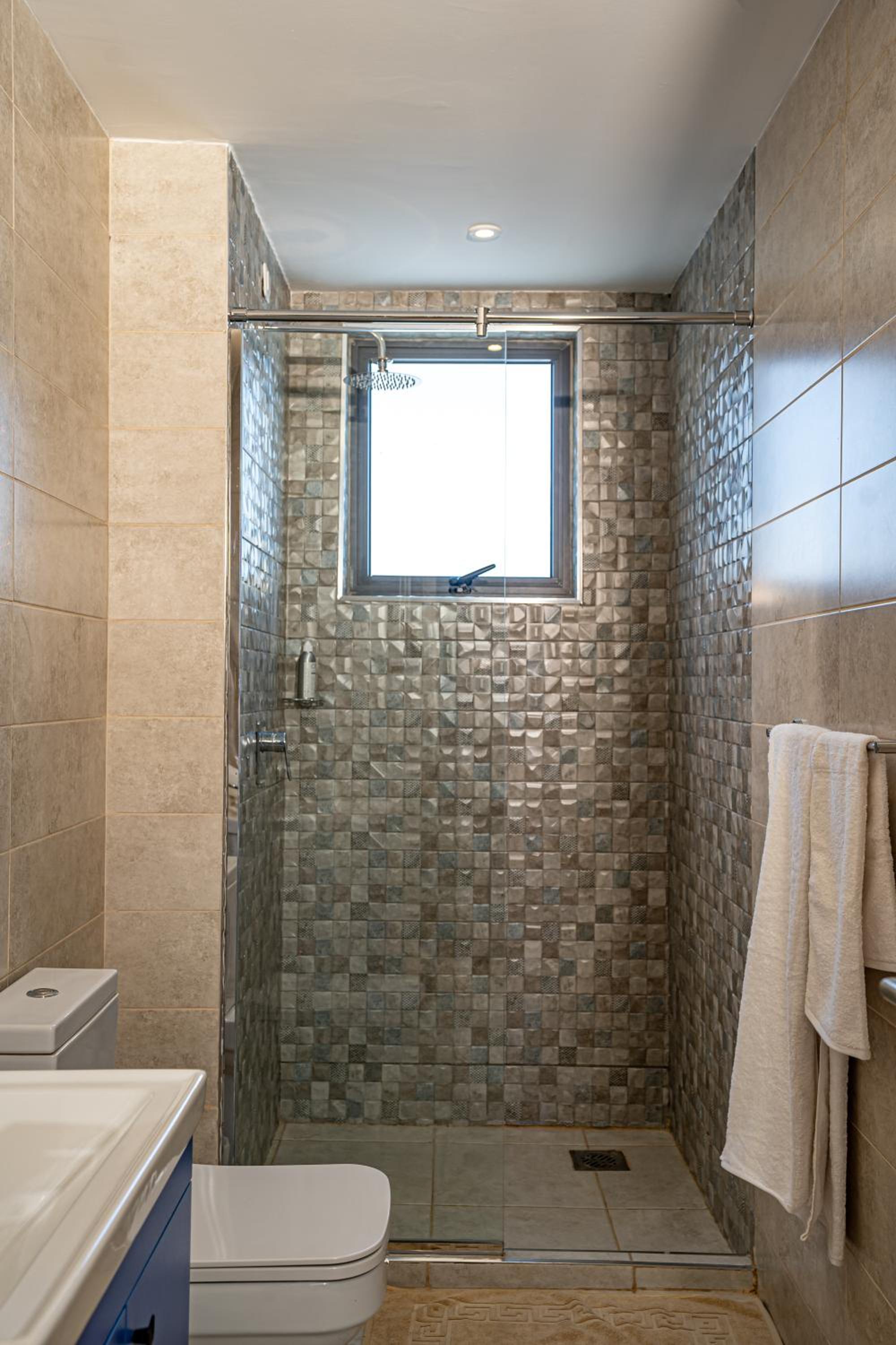 Elite One Bedroom Apartment Westlands, Swimming pool, gym, workspace ,Wonderiss Properties close proximity to GTC, JW Mariott and Kempinski