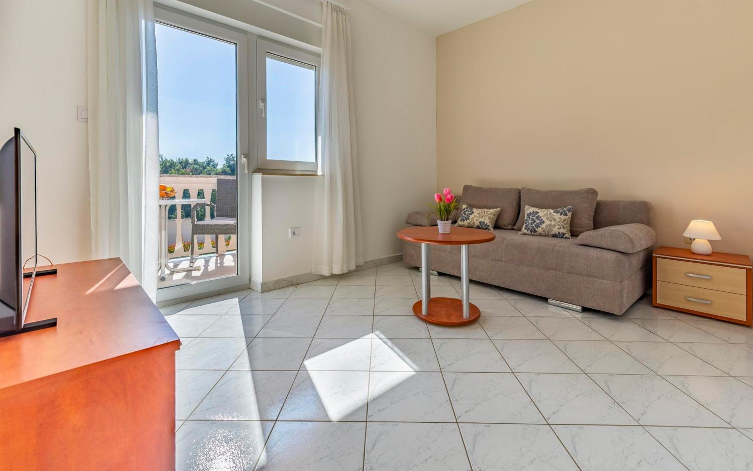 Apartments Rocco 1 view 4