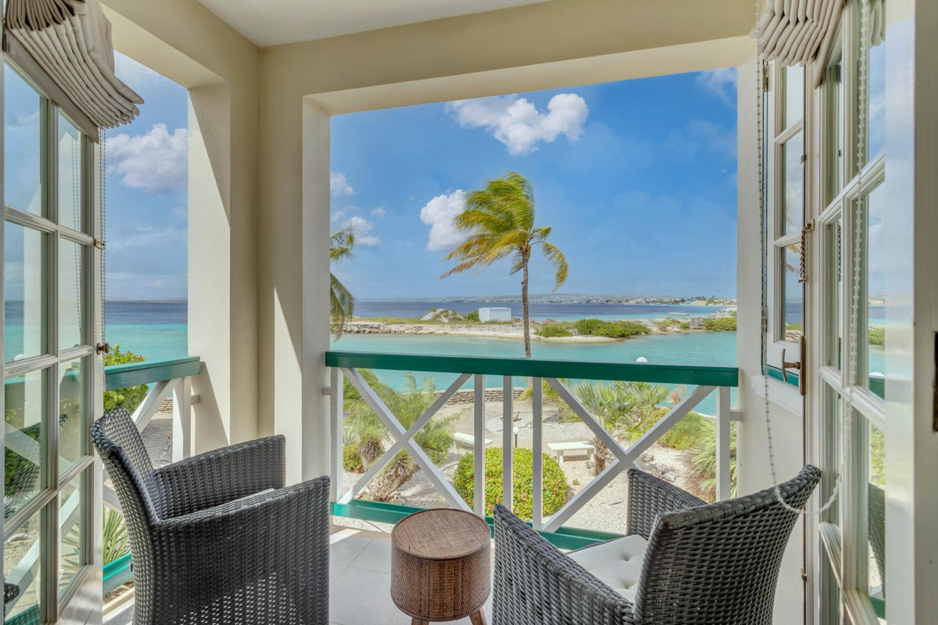 Port Bonaire Seascape A301 with Sea Views and Pool