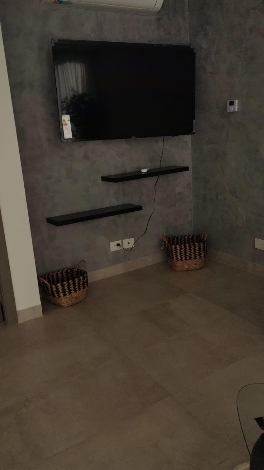 Liniers Apartments Luxury & Wine