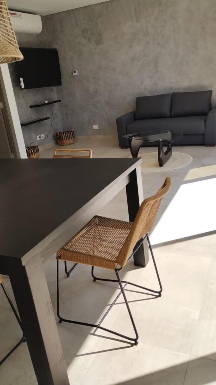 Liniers Apartments Luxury & Wine