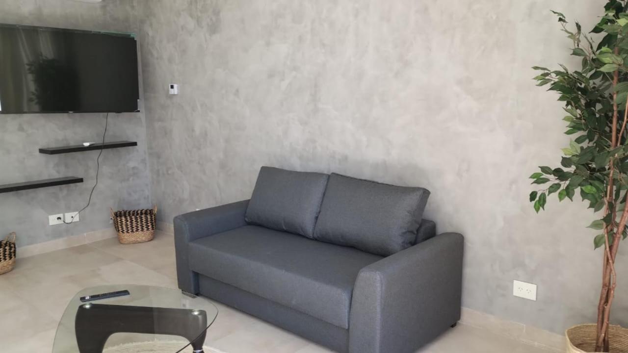 Liniers Apartments Luxury & Wine