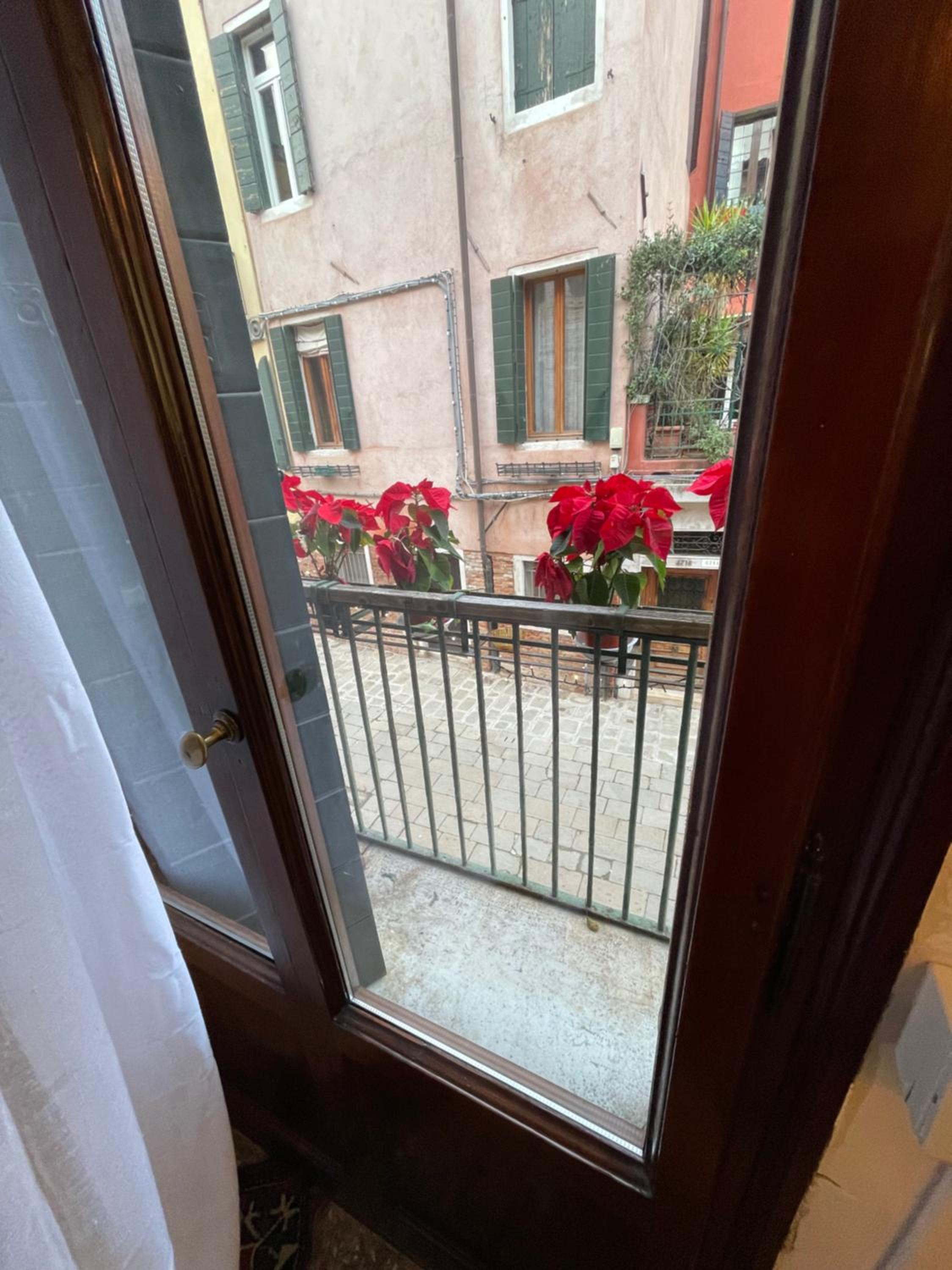 Lions Venice Guest house