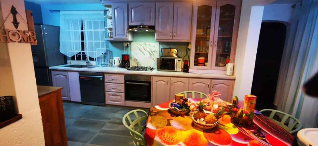 Villa Tourelle of Paradise with Private Heated Pool may-Aug