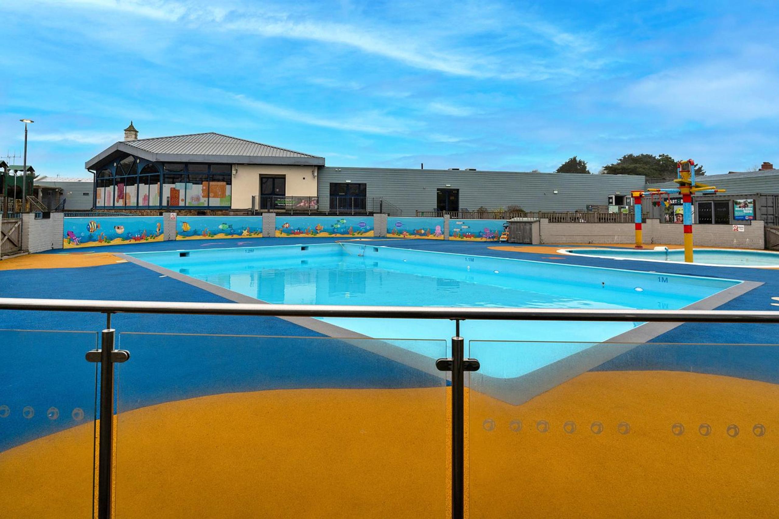 Finest Retreats - Phoenix Retreat view 3