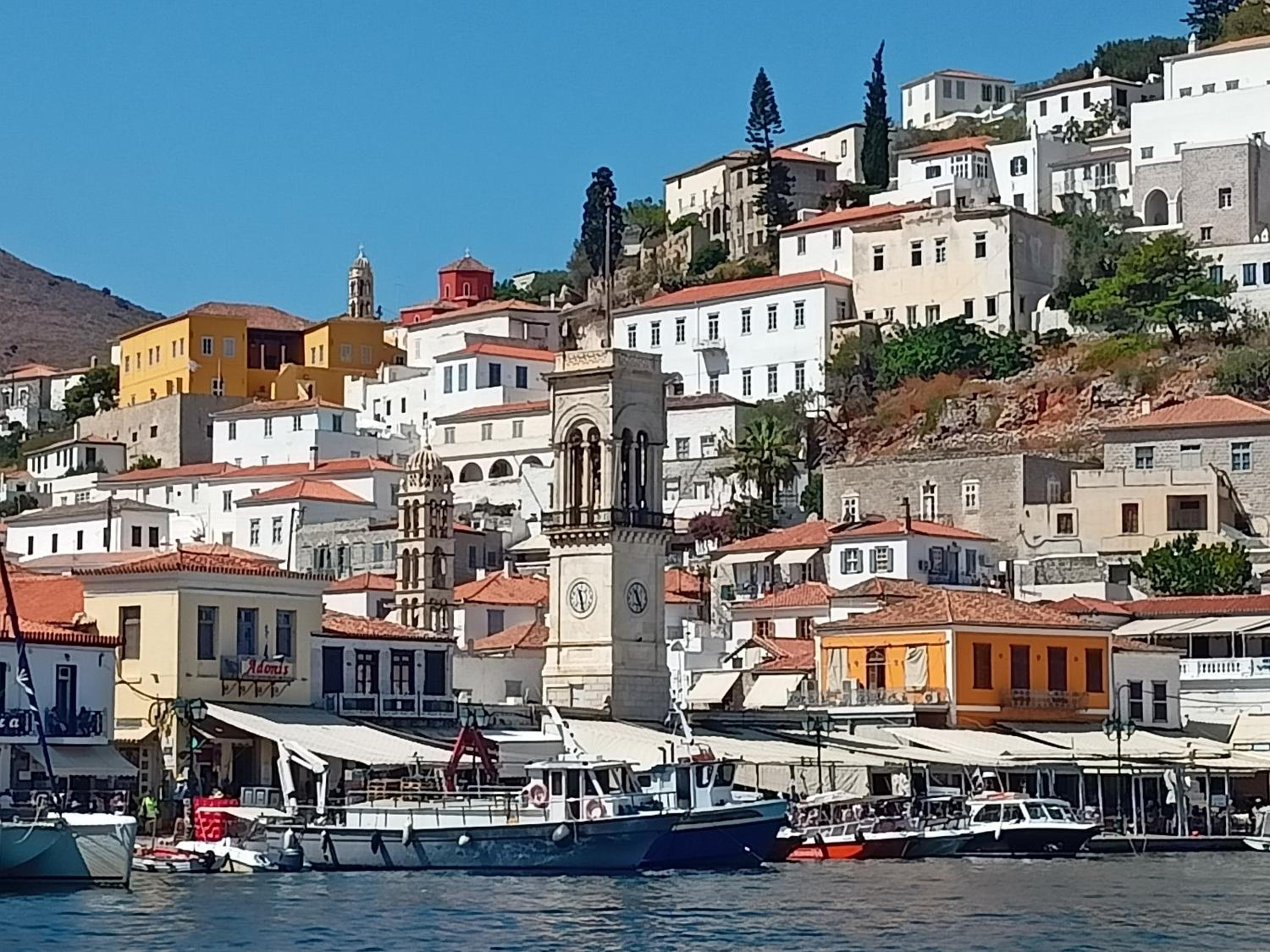 Smaragdas Paradise