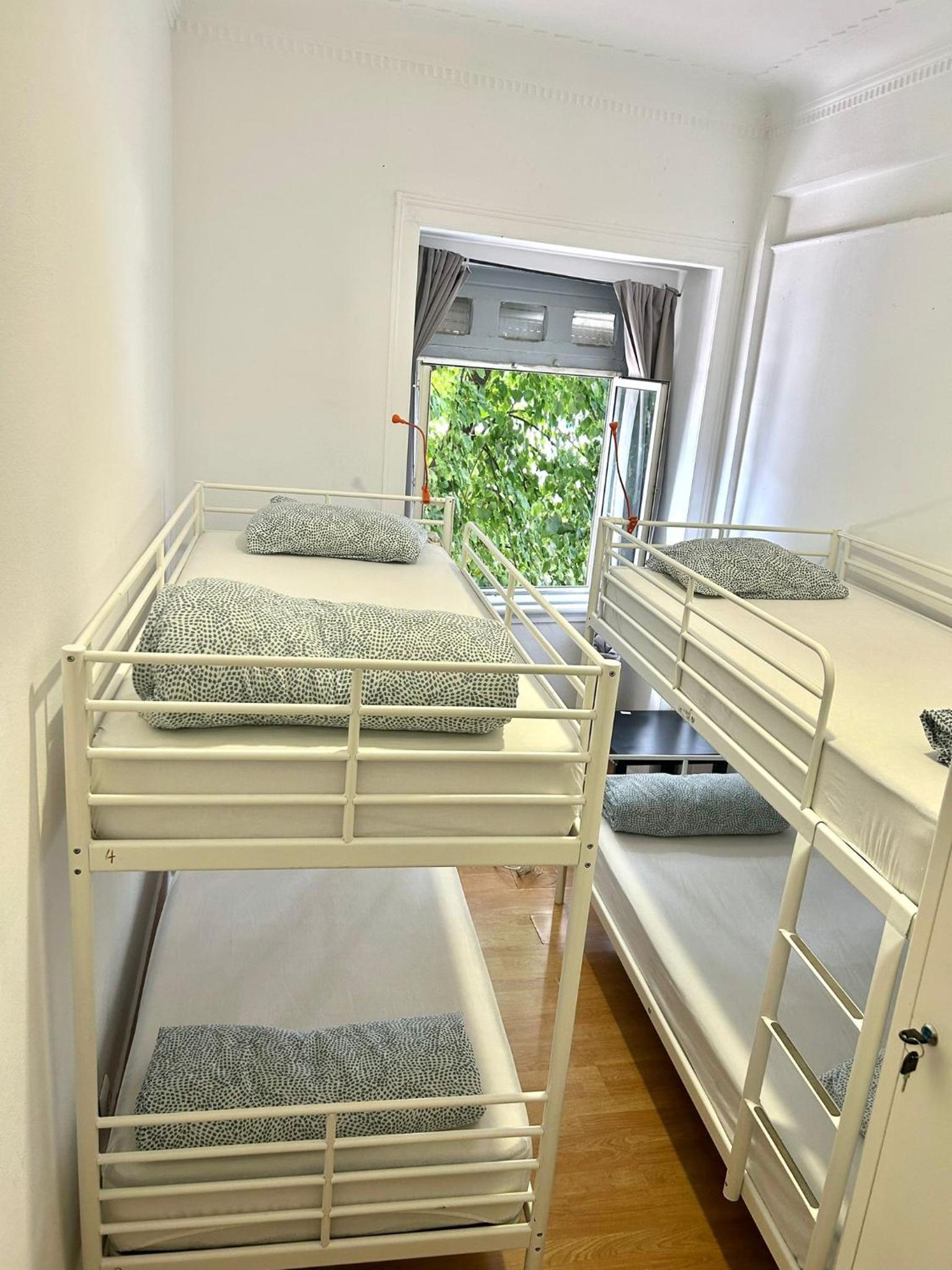 Samps Hostel