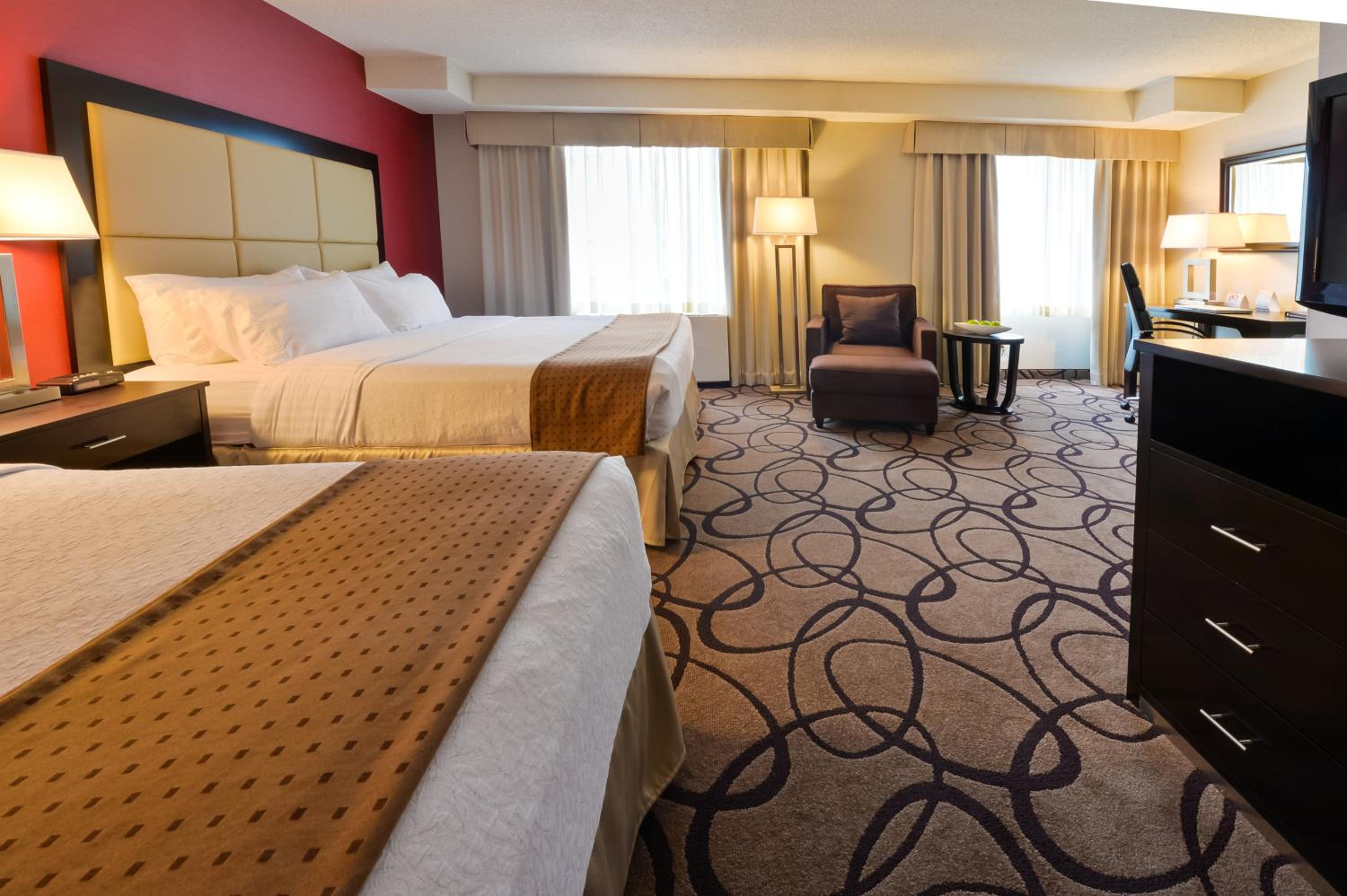 Holiday Inn Montreal Centre Ville Downtown, an IHG Hotel-2
