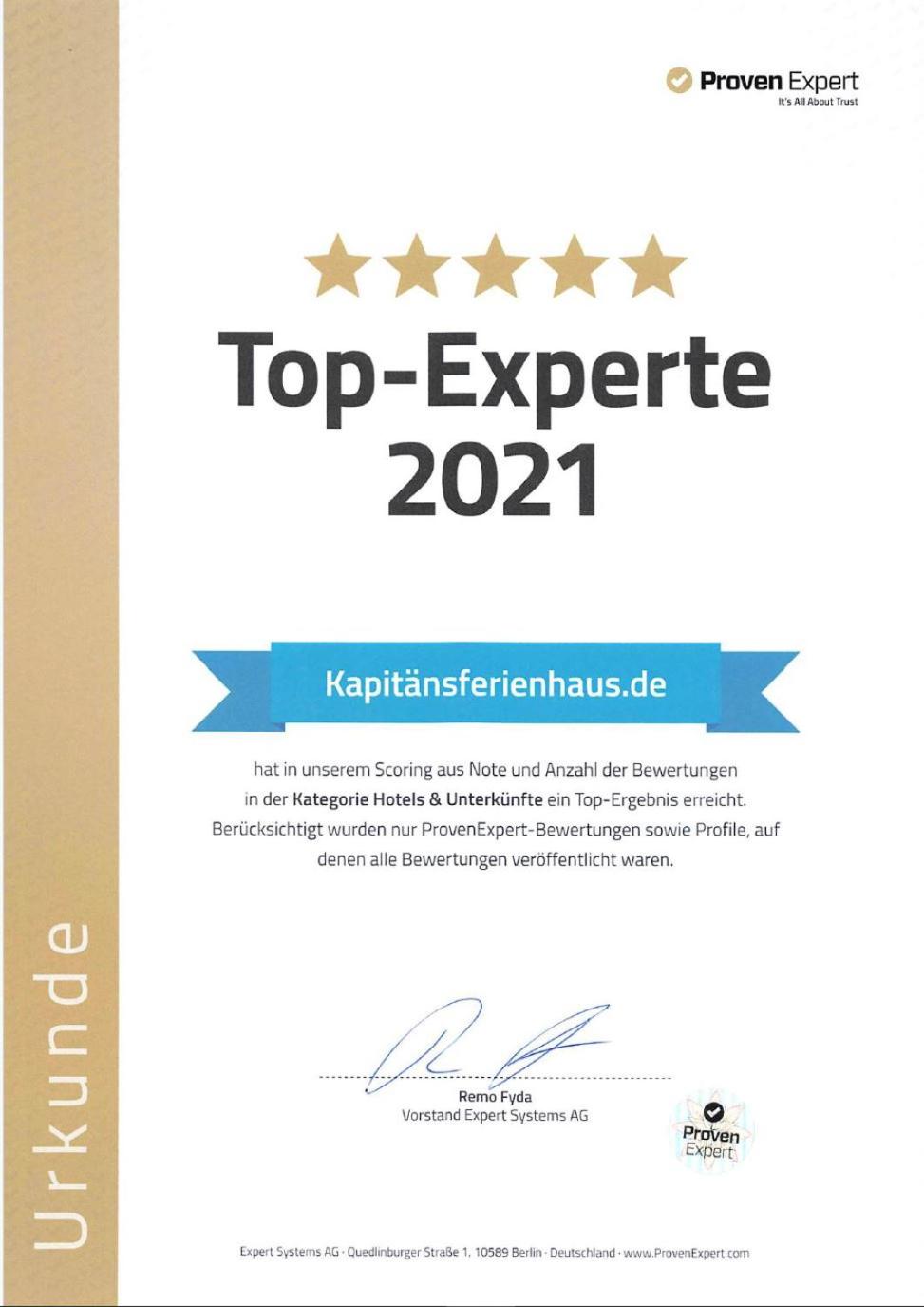 Ruegenferienhaus - Schaprode Hafen