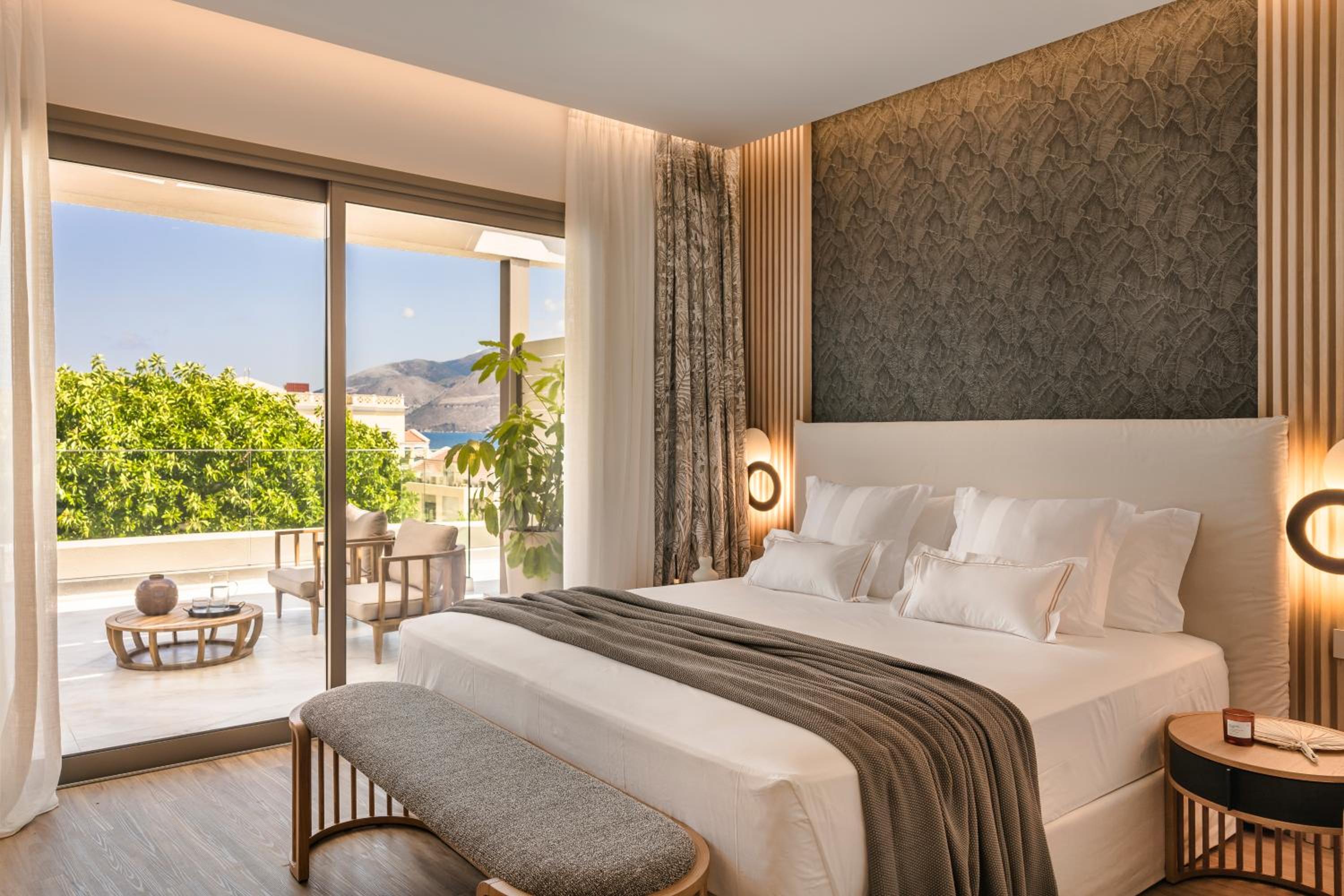 PIAZZA SUITES photo 4