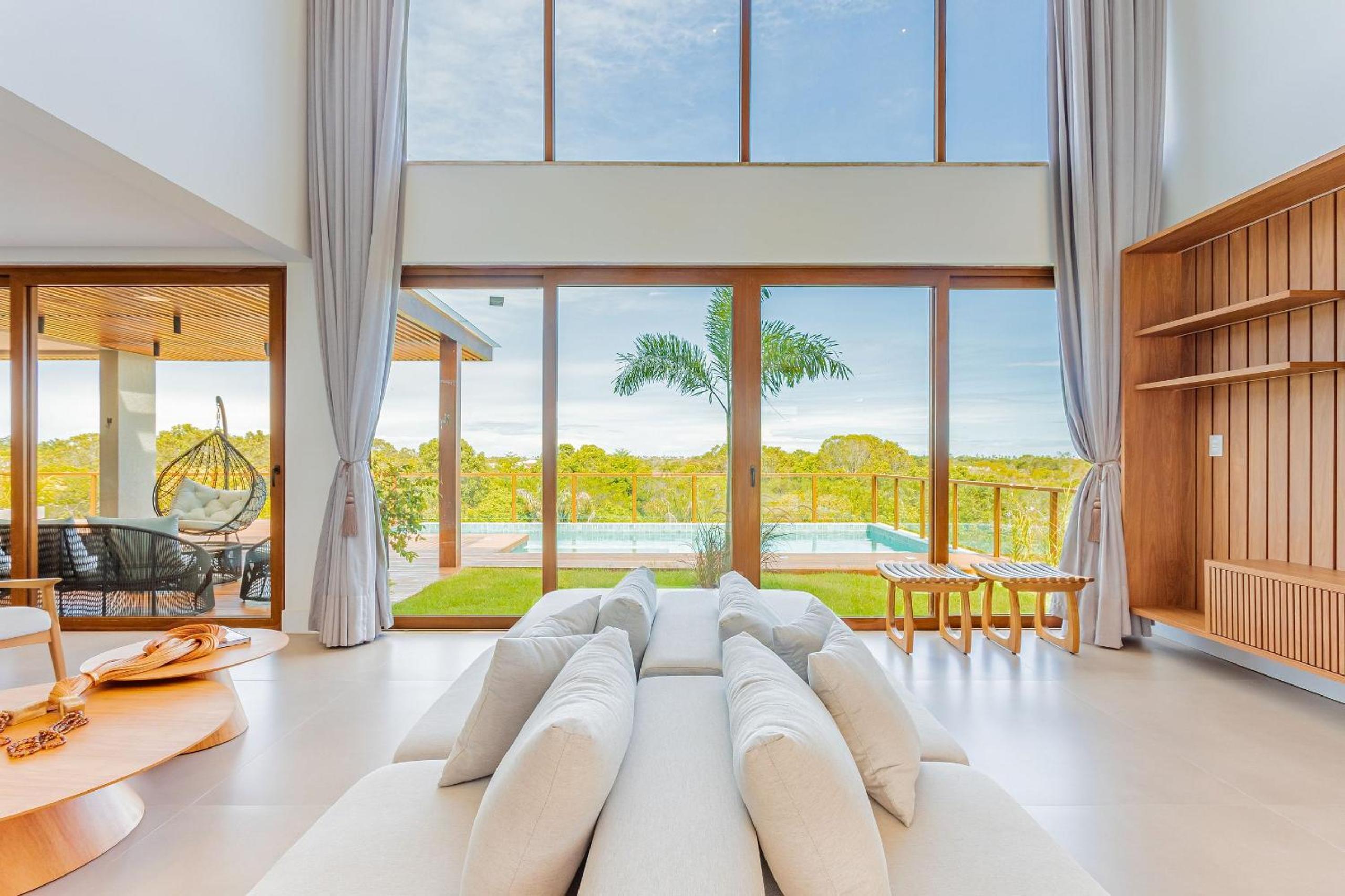 PF54 High Standard House with 5 Suites with Maid Included and Electric Vehicle Charger - Praia do Forte
